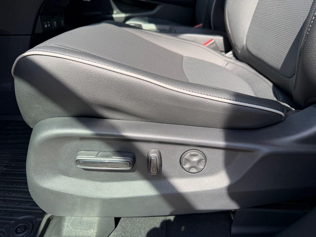 Honda Odyssey Elite - Thumbnail 15