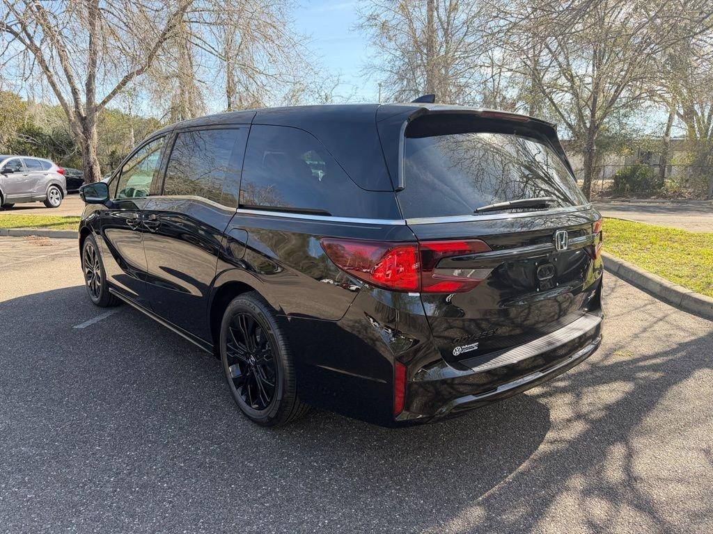 Honda Odyssey Sport-L - Thumbnail 6