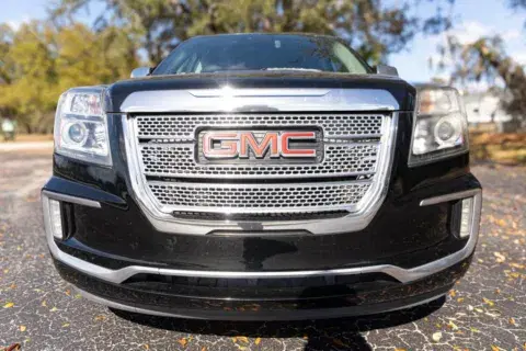 GMC Terrain Denali Sport Utility 4D - Thumbnail 3