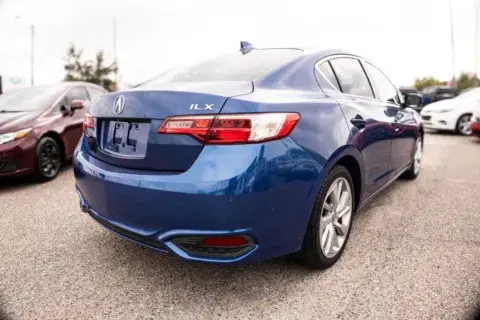 Acura Ilx Sedan 4D - Thumbnail 6
