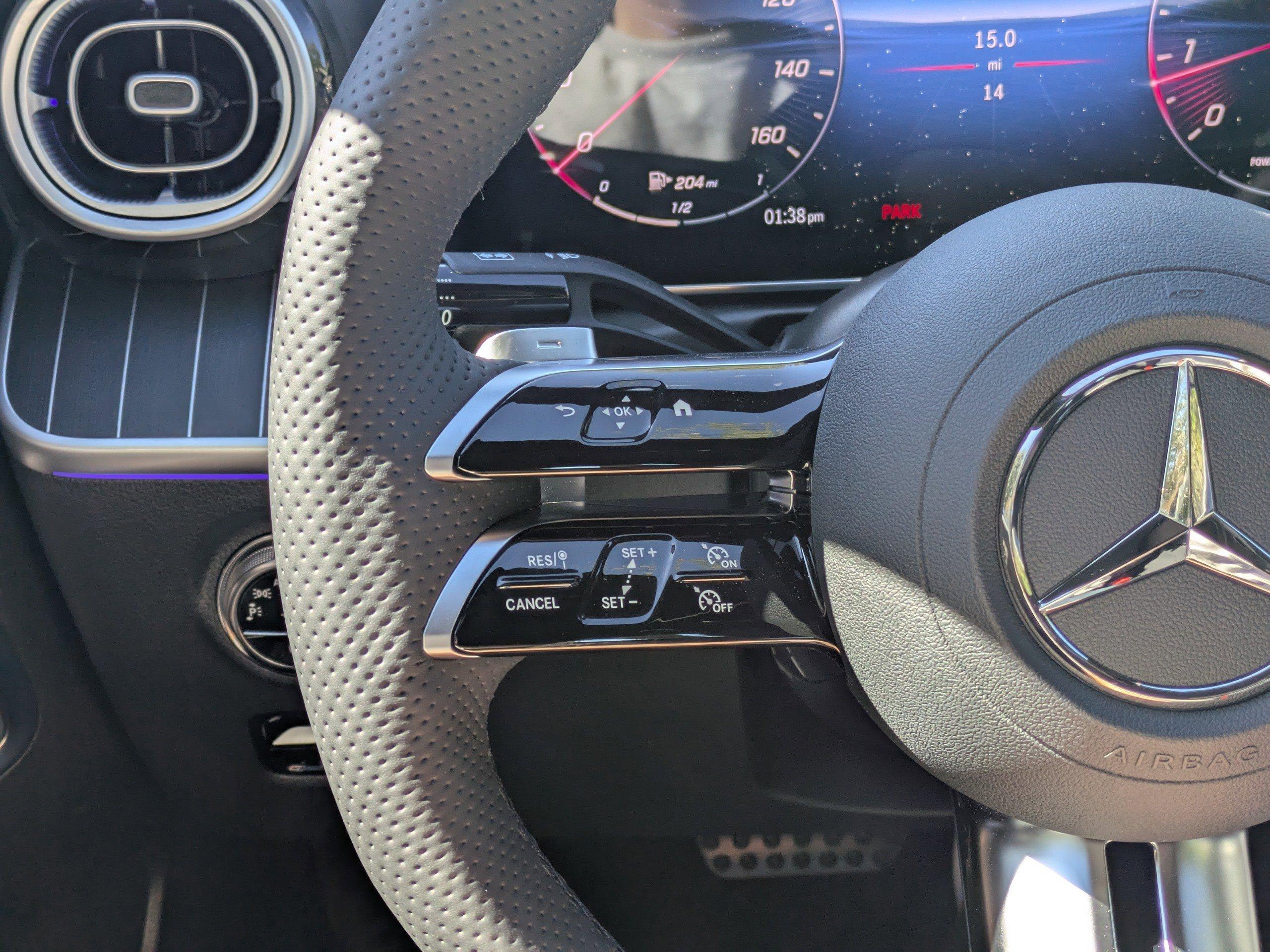 Mercedes-Benz C 300 Rwd Sedan - Thumbnail 18