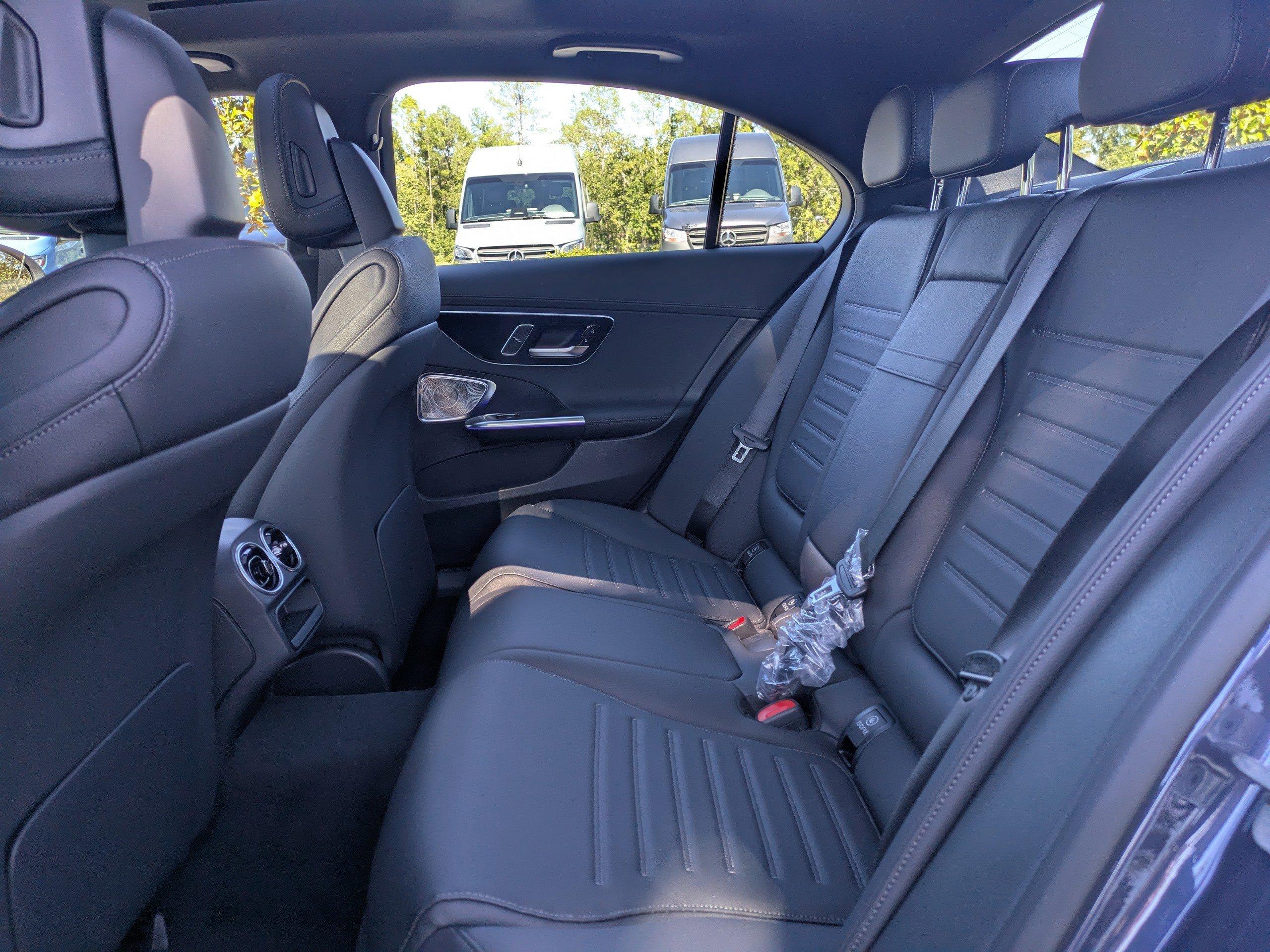 Mercedes-Benz C 300 Rwd Sedan - Thumbnail 15