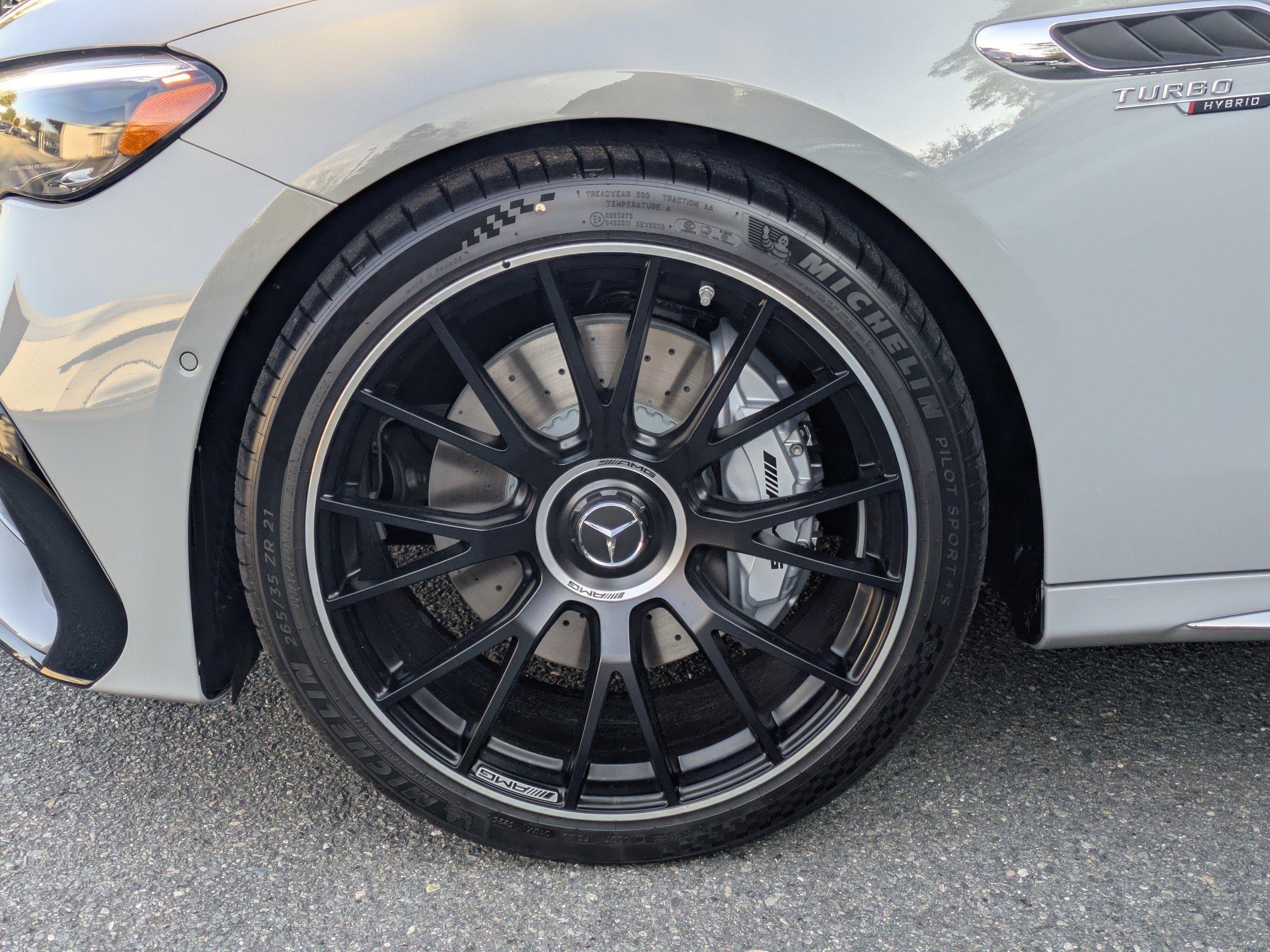 Mercedes-Benz Sedan Amg® E 53 E 4Matic®+ With Navigation & Awd - Thumbnail 4