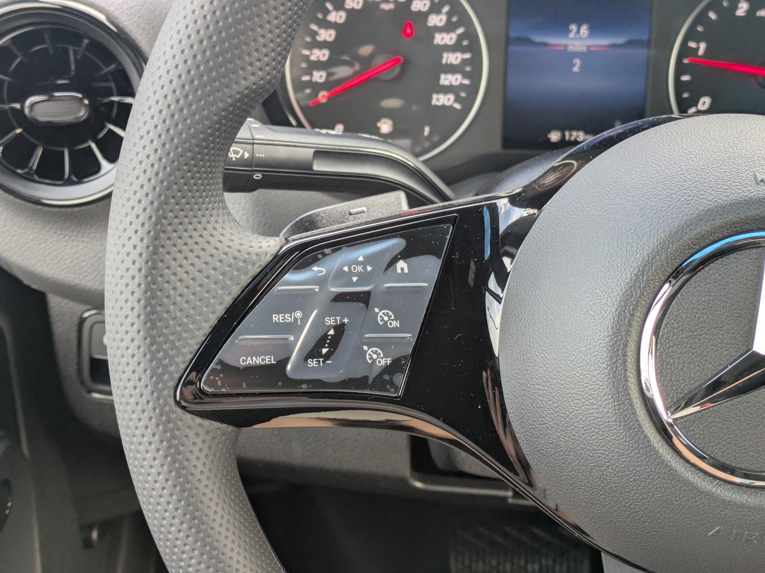 Mercedes-Benz Sprinter Cargo Van 144 Wb Rwd Van - Thumbnail 15