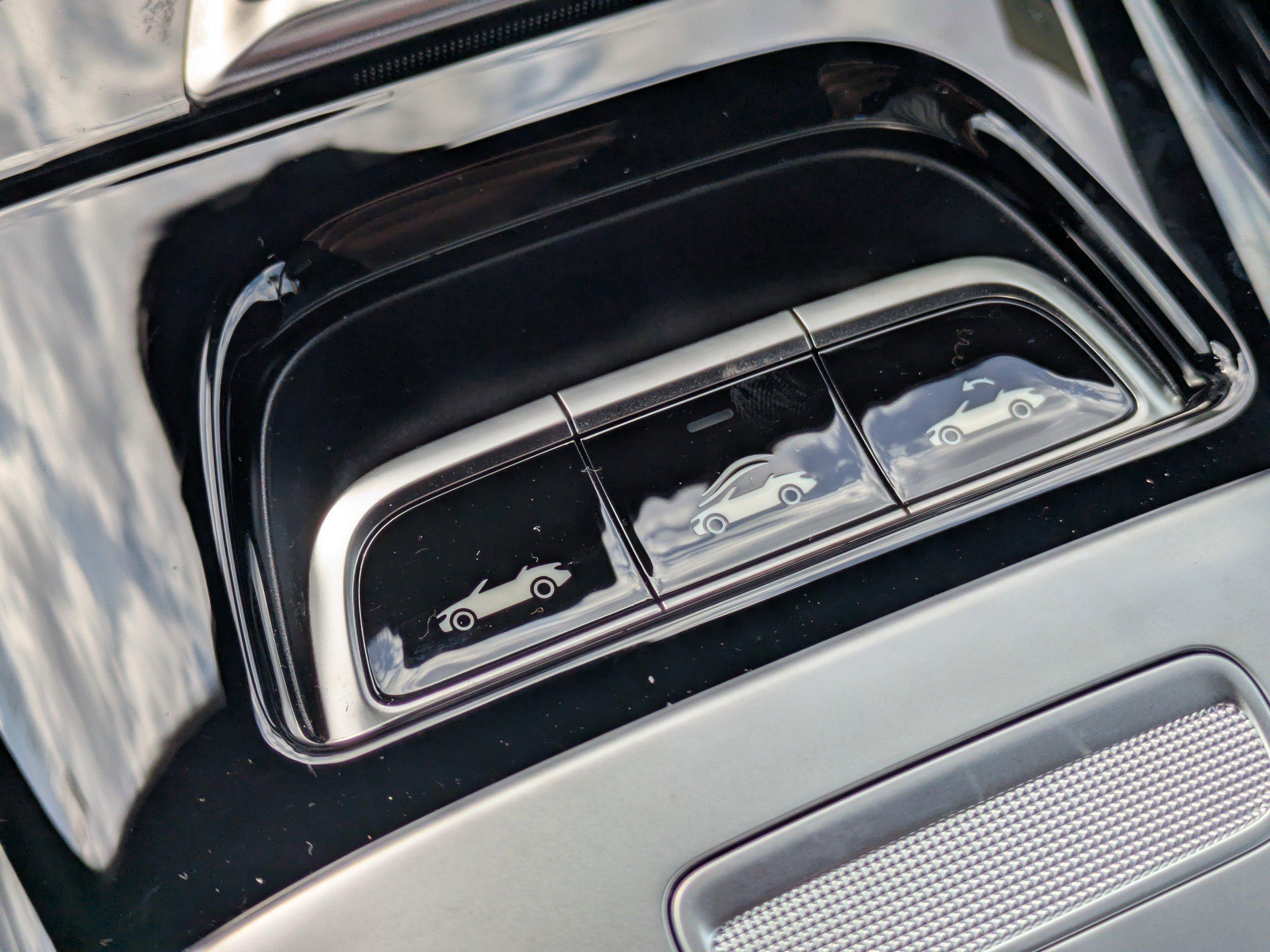 Mercedes-Benz Cle Convertible Amg® 53 4Matic®+ Cabriolet With Navigation & Awd - Thumbnail 5