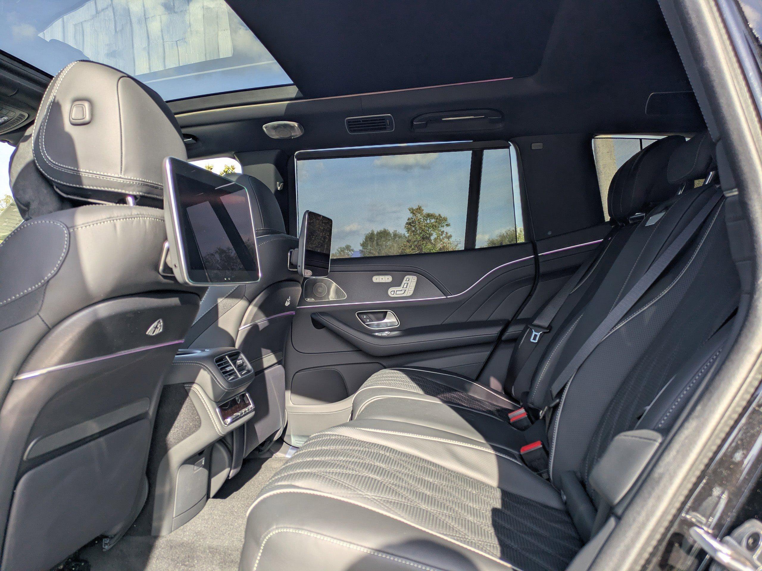 Mercedes-Benz Gls Suv Maybach 600 With Navigation & Awd - Thumbnail 17