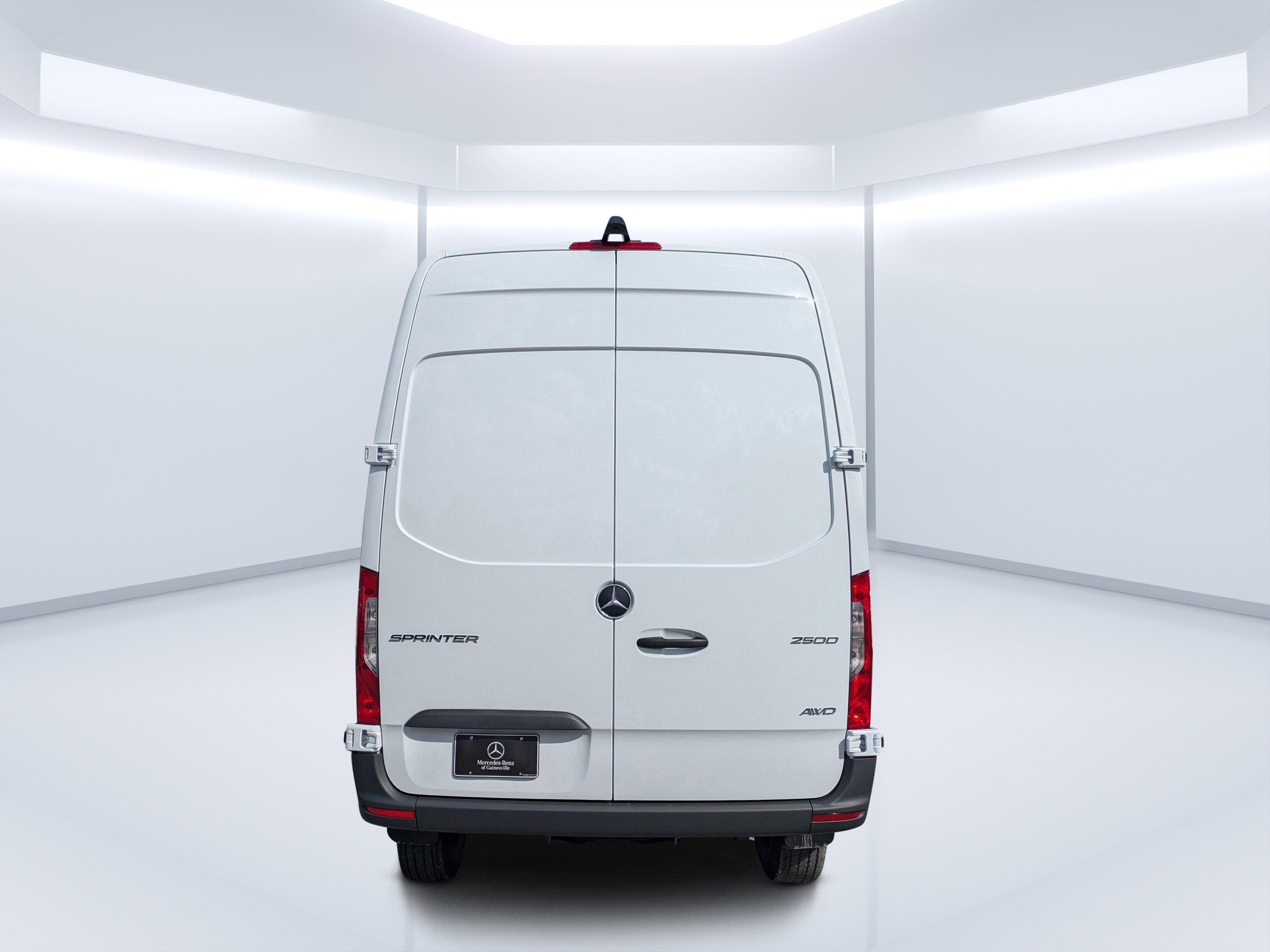 Mercedes-Benz Sprinter Cargo Van Van 144 Wb Awd - Thumbnail 7