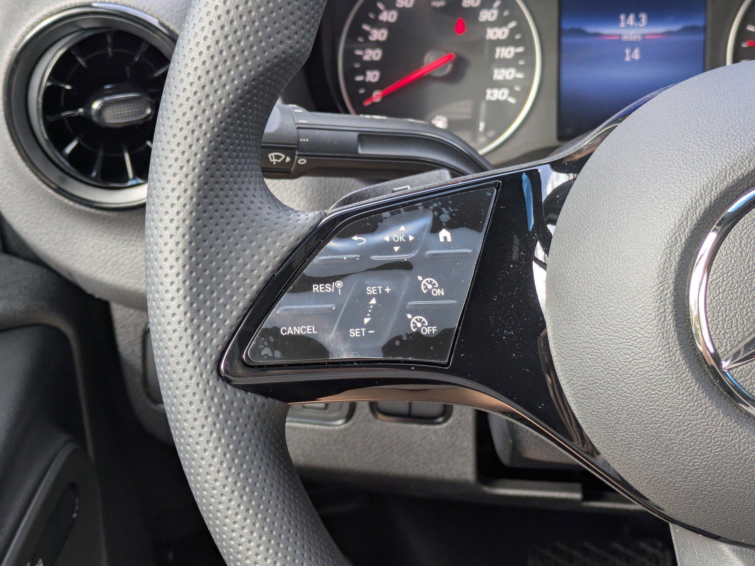 Mercedes-Benz Sprinter Cargo Van 144 Wb Rwd Van - Thumbnail 18