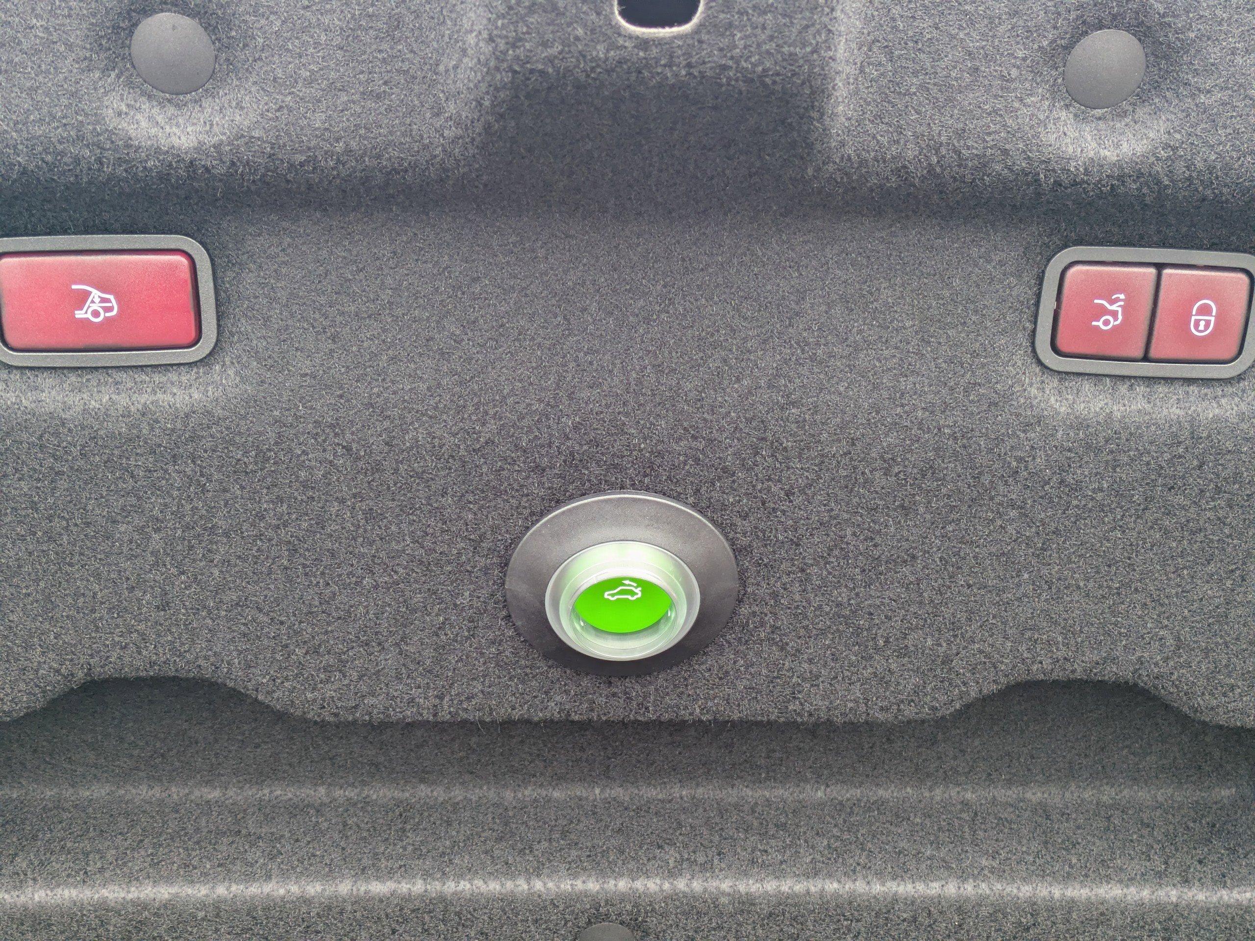 Mercedes-Benz Sl Convertible Amg® 55 With Navigation & Awd - Thumbnail 14