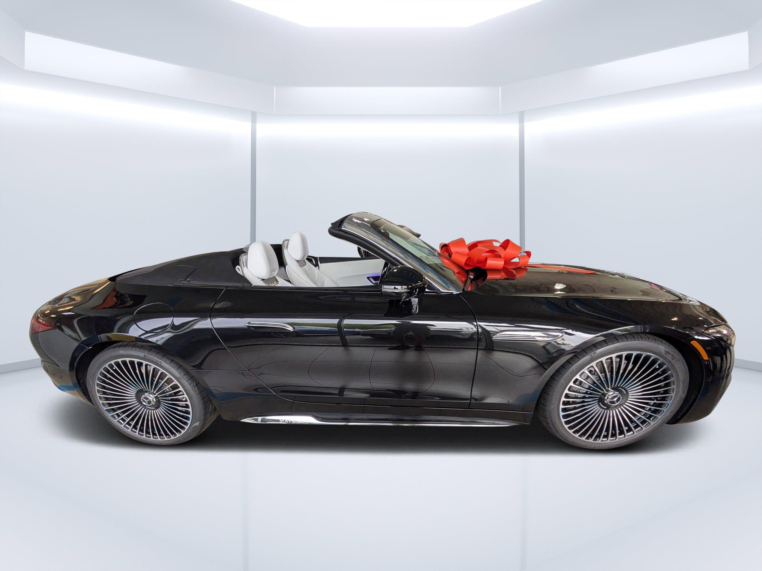 Mercedes-Benz Sl Convertible Maybach 680 Monogram Series With Navigation & Awd - Thumbnail 3