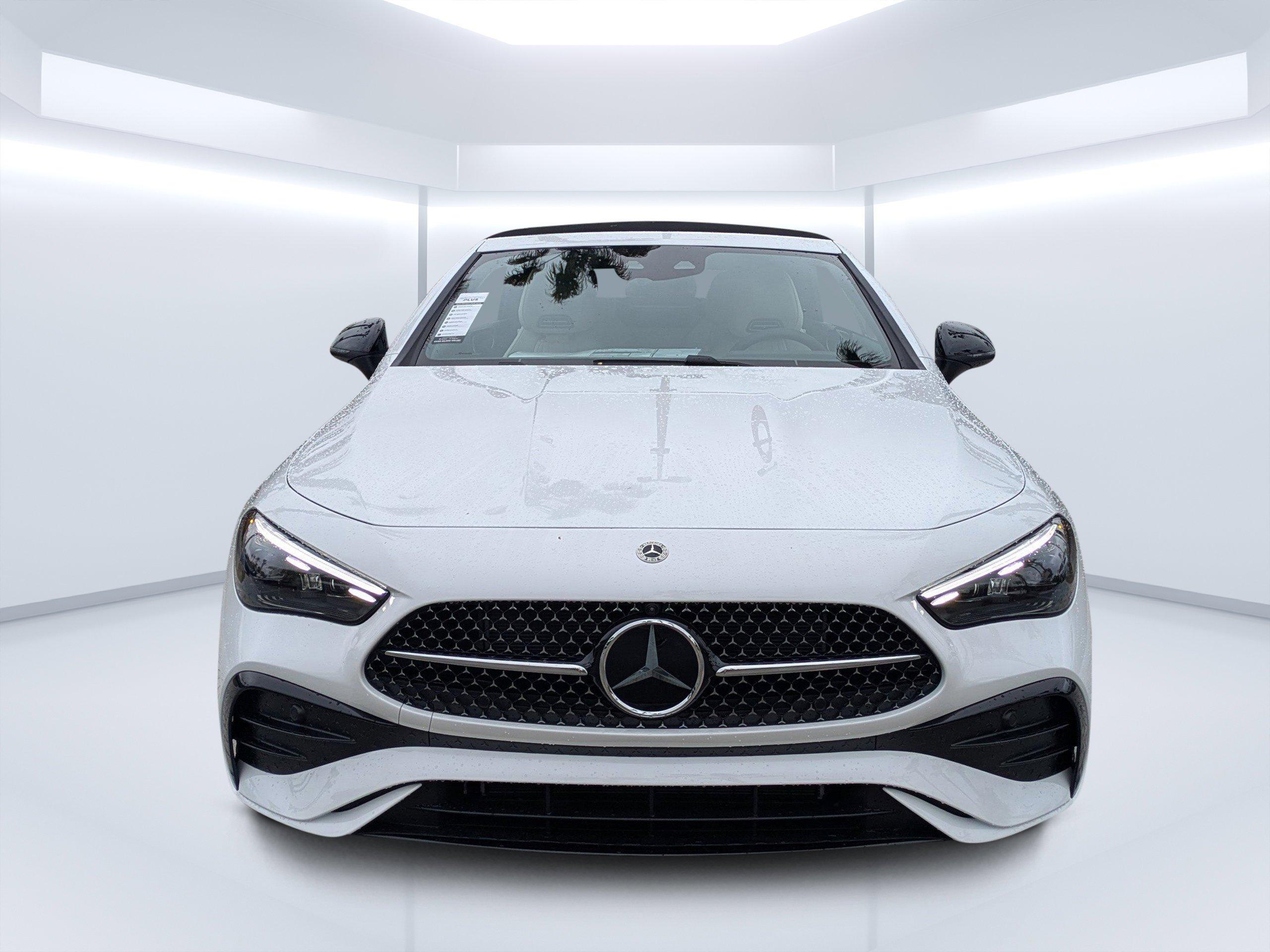 Mercedes-Benz Cle Convertible 450 With Navigation & Awd - Thumbnail 9