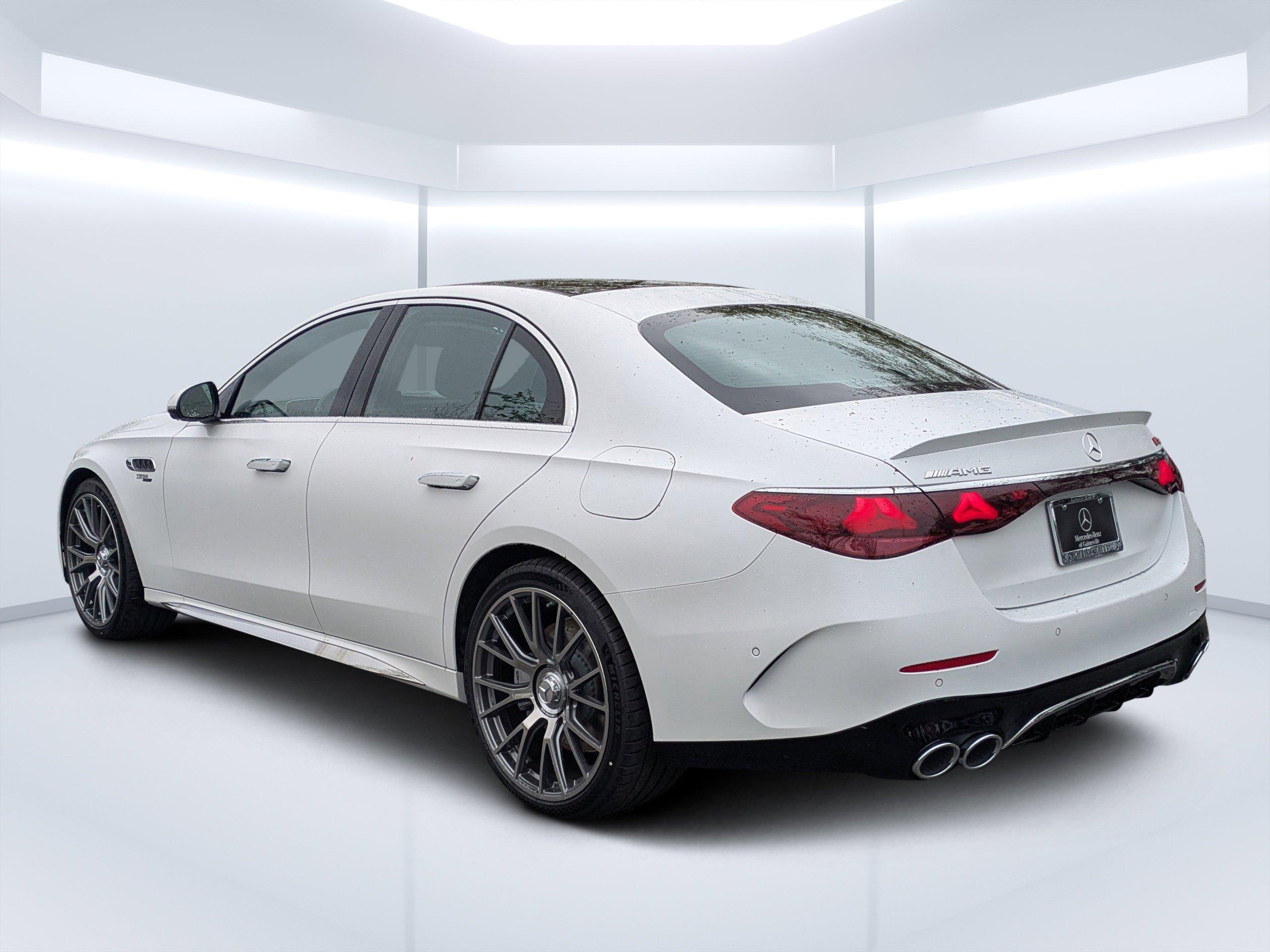 Mercedes-Benz Sedan Amg® E 53 E 4Matic®+ With Navigation & Awd - Thumbnail 6