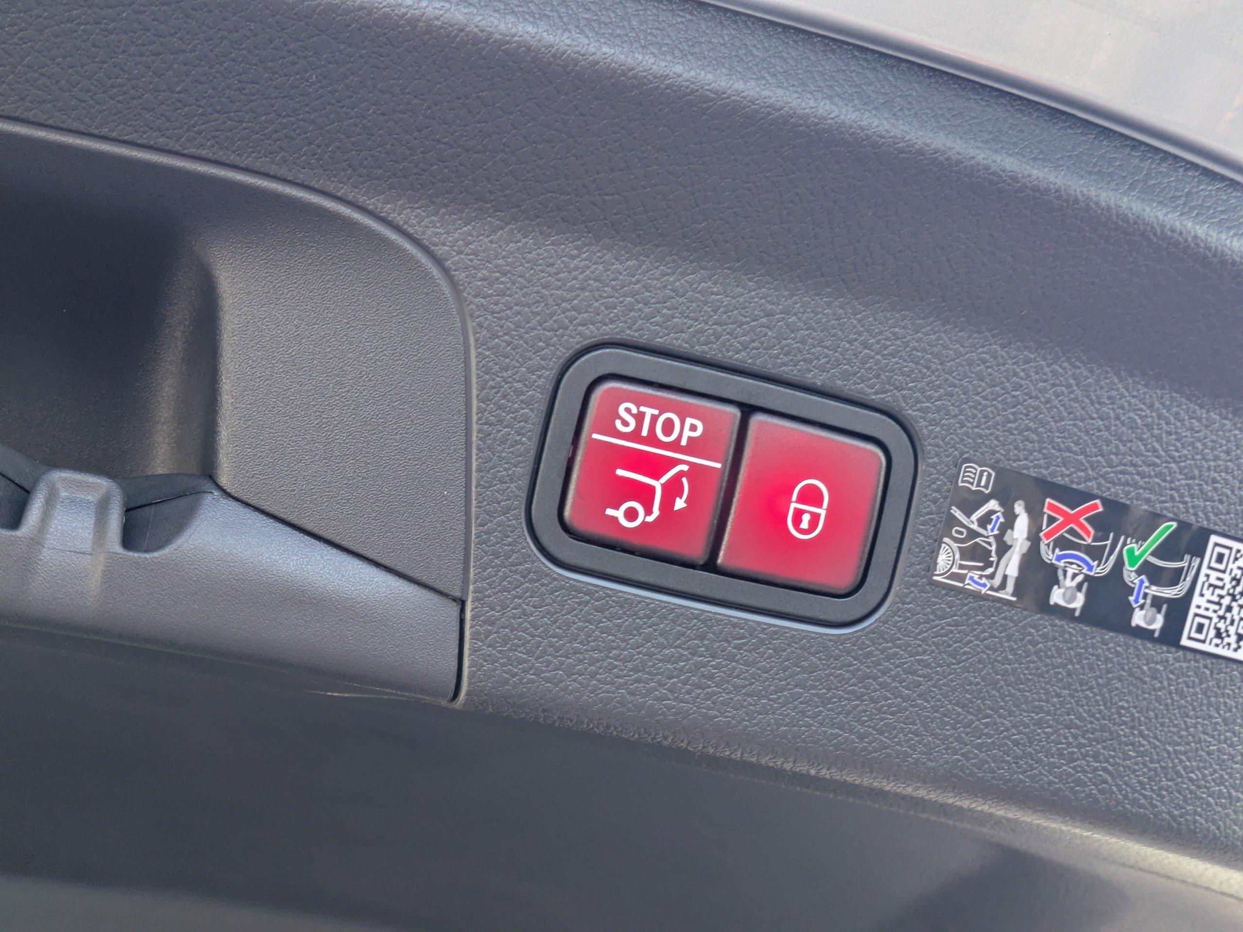 Mercedes-Benz Gle Suv 450 With Navigation & Awd - Thumbnail 15