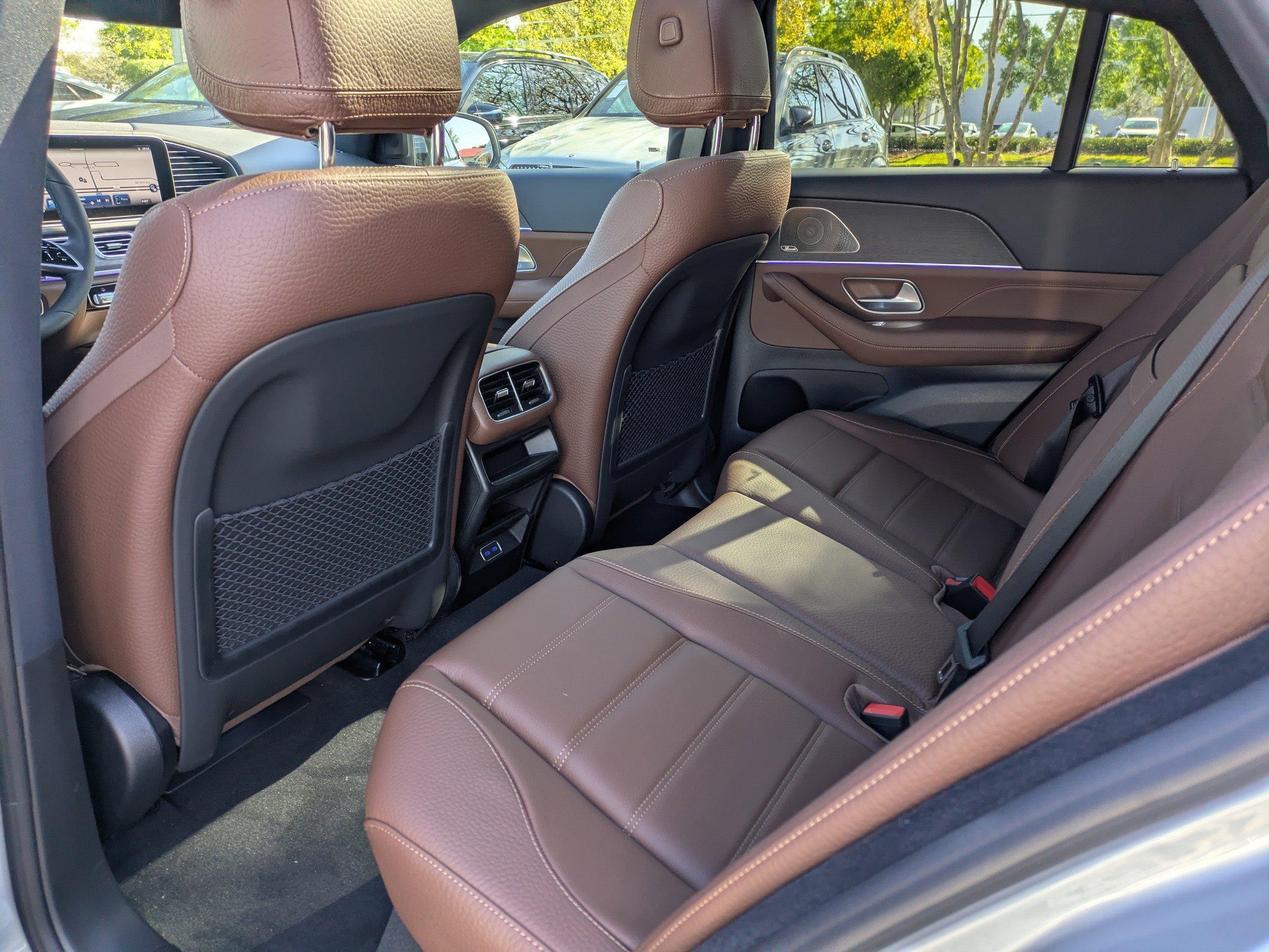 Mercedes-Benz Gle Suv 450 With Navigation & Awd - Thumbnail 17