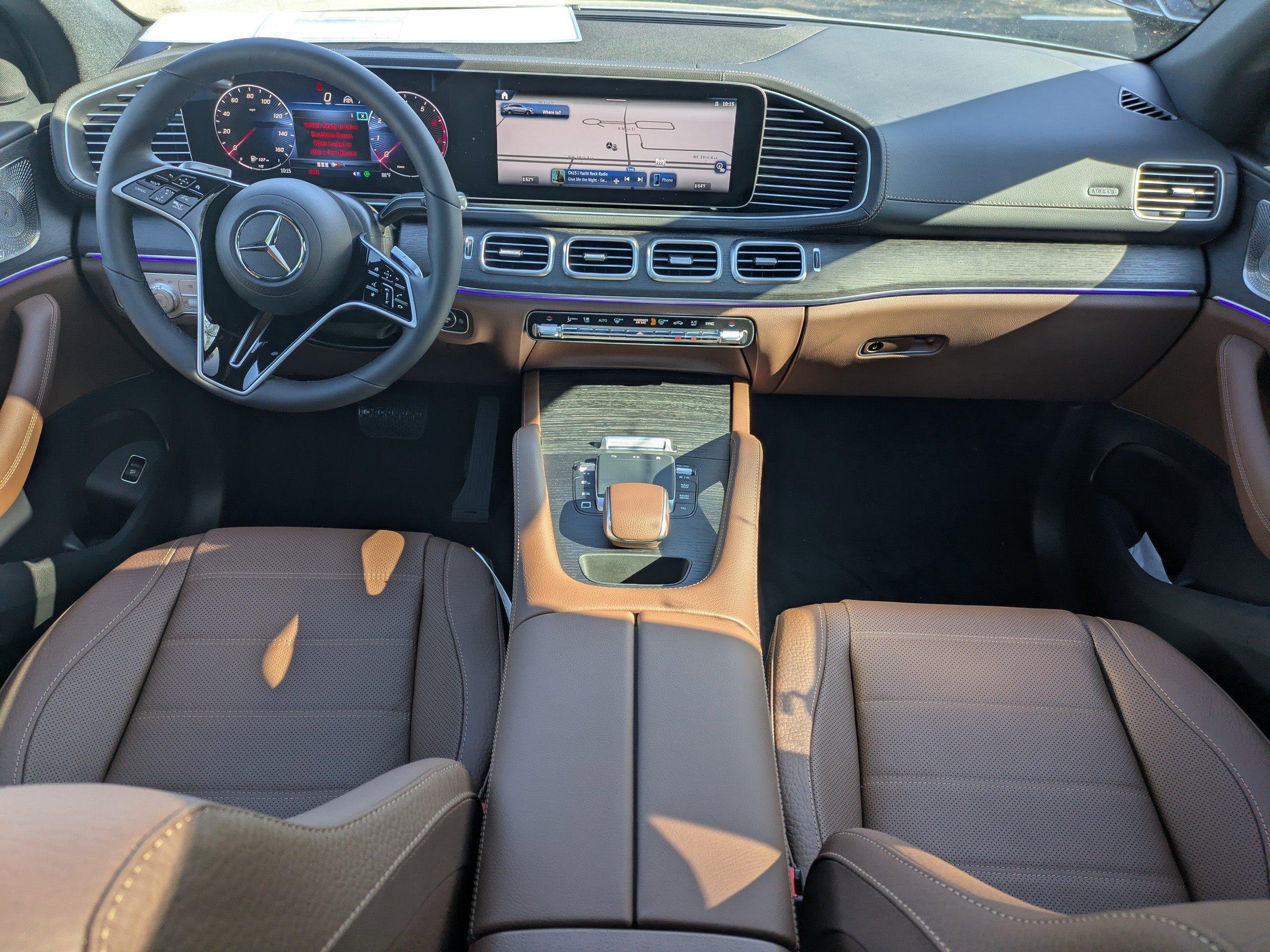 Mercedes-Benz Gle Suv 450 With Navigation & Awd - Thumbnail 3