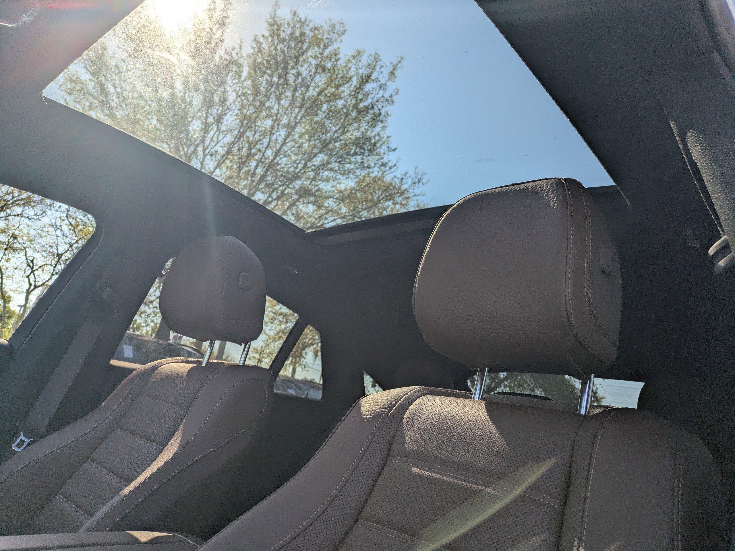 Mercedes-Benz Gle Suv 450 With Navigation & Awd - Thumbnail 5