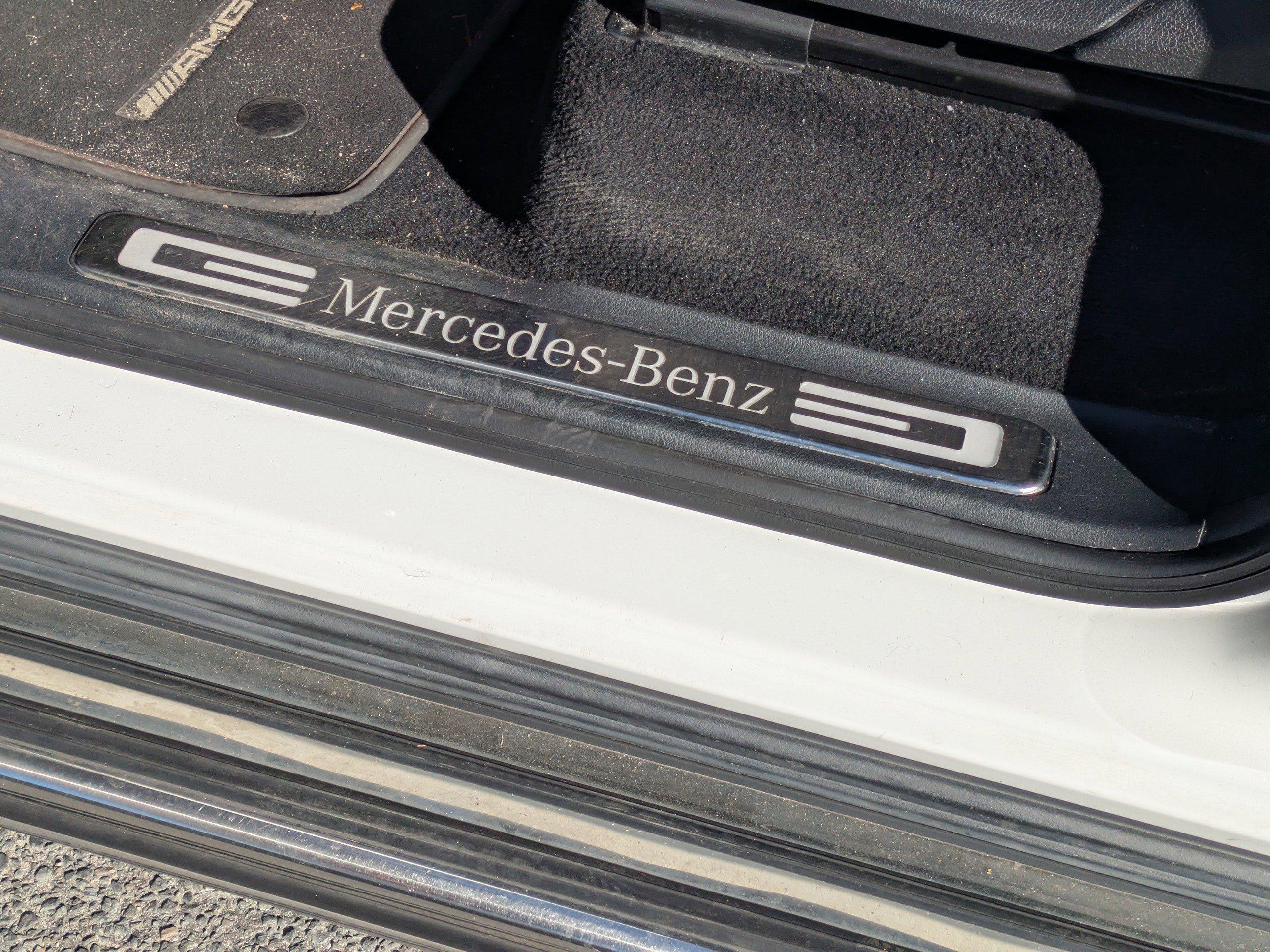 Mercedes-Benz Sport Utility G 550 With Navigation & Awd - Thumbnail 15