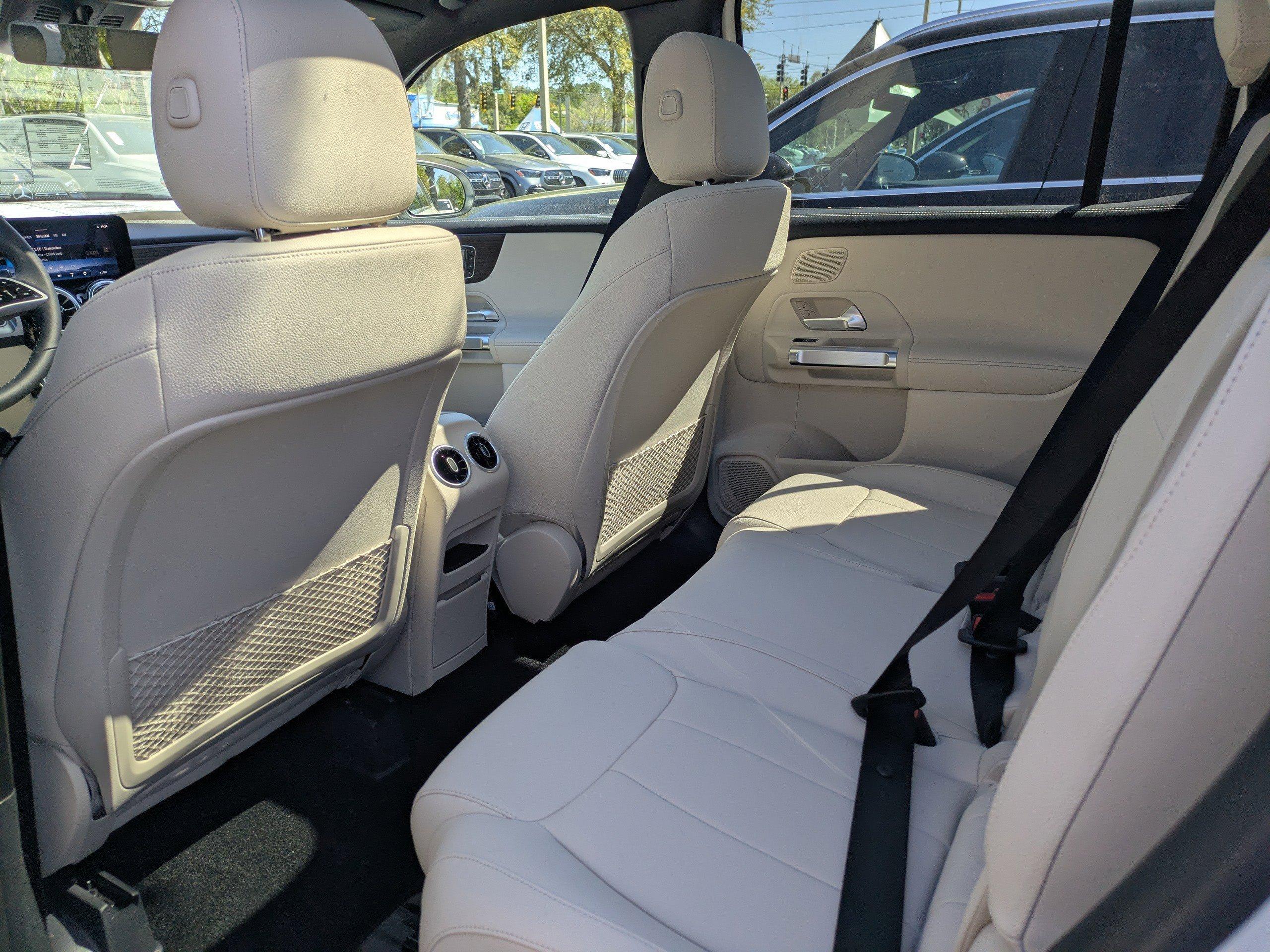 Mercedes-Benz Glb 250 Fwd Suv - Thumbnail 15