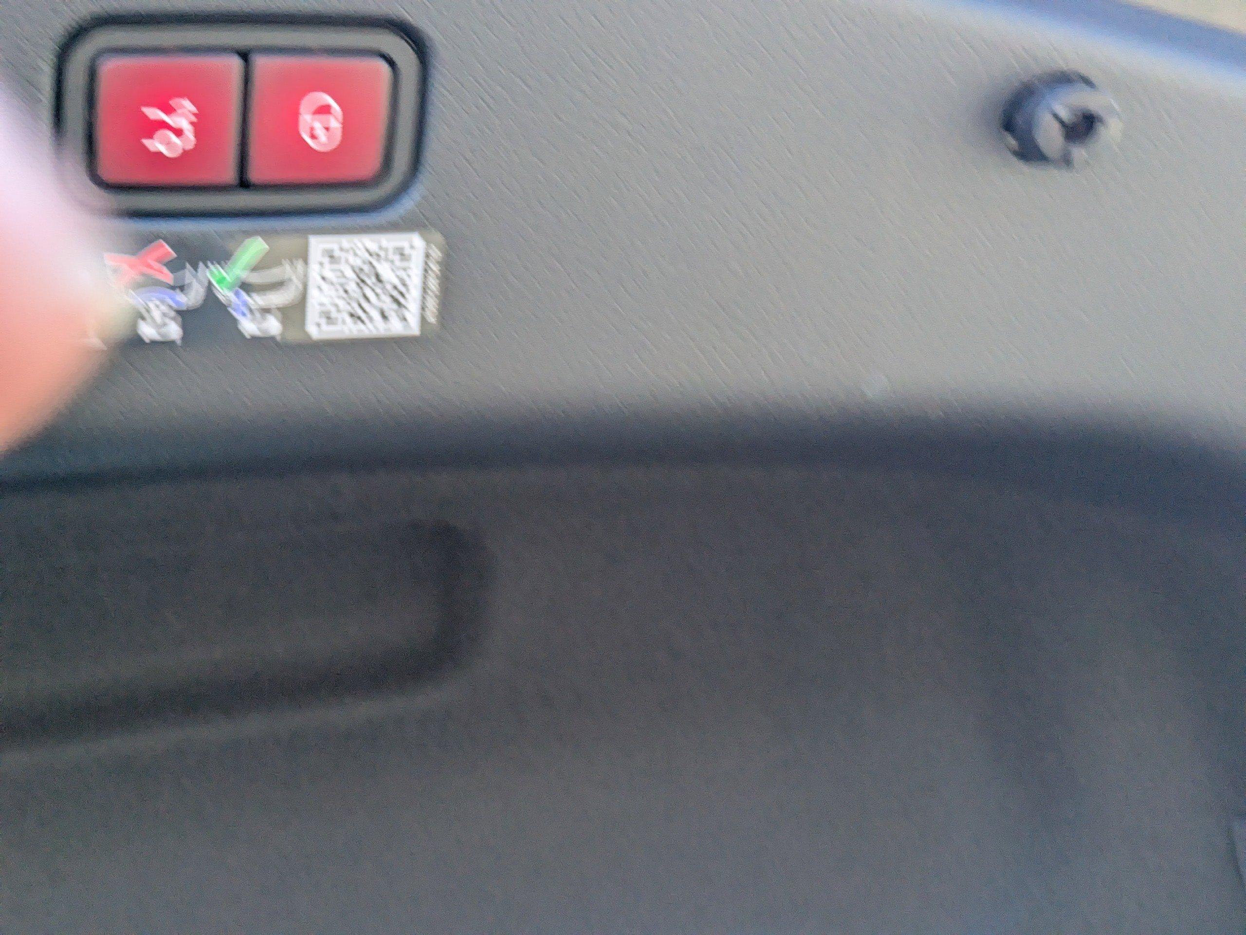 Mercedes-Benz Cle Coupe 450 With Navigation & Awd - Thumbnail 14