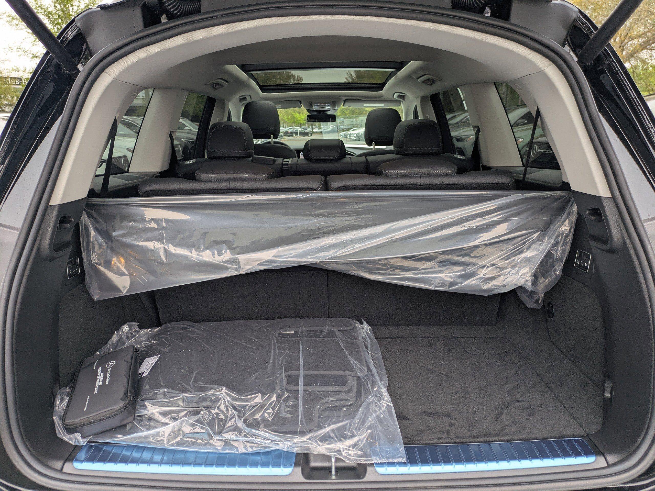 Mercedes-Benz Gls Suv 450 With Navigation & Awd - Thumbnail 14