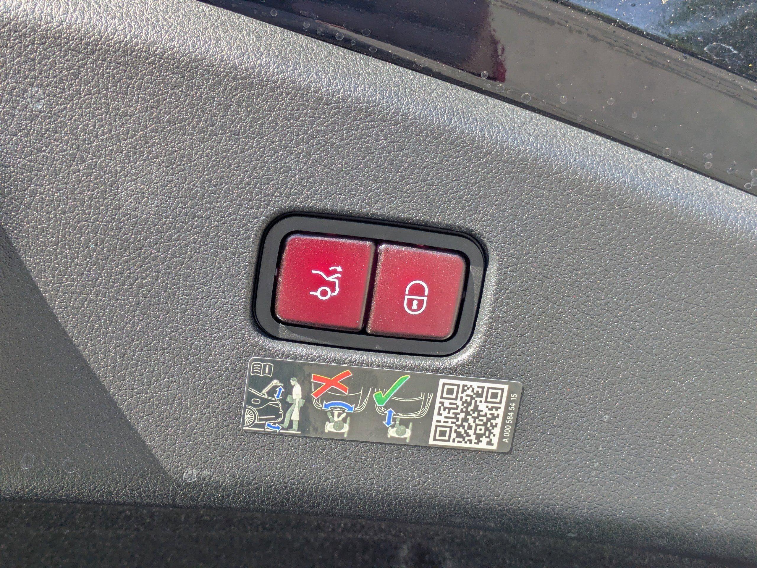 Mercedes-Benz Cle 2Dr Car Amg® 53 With Navigation & Awd - Thumbnail 14