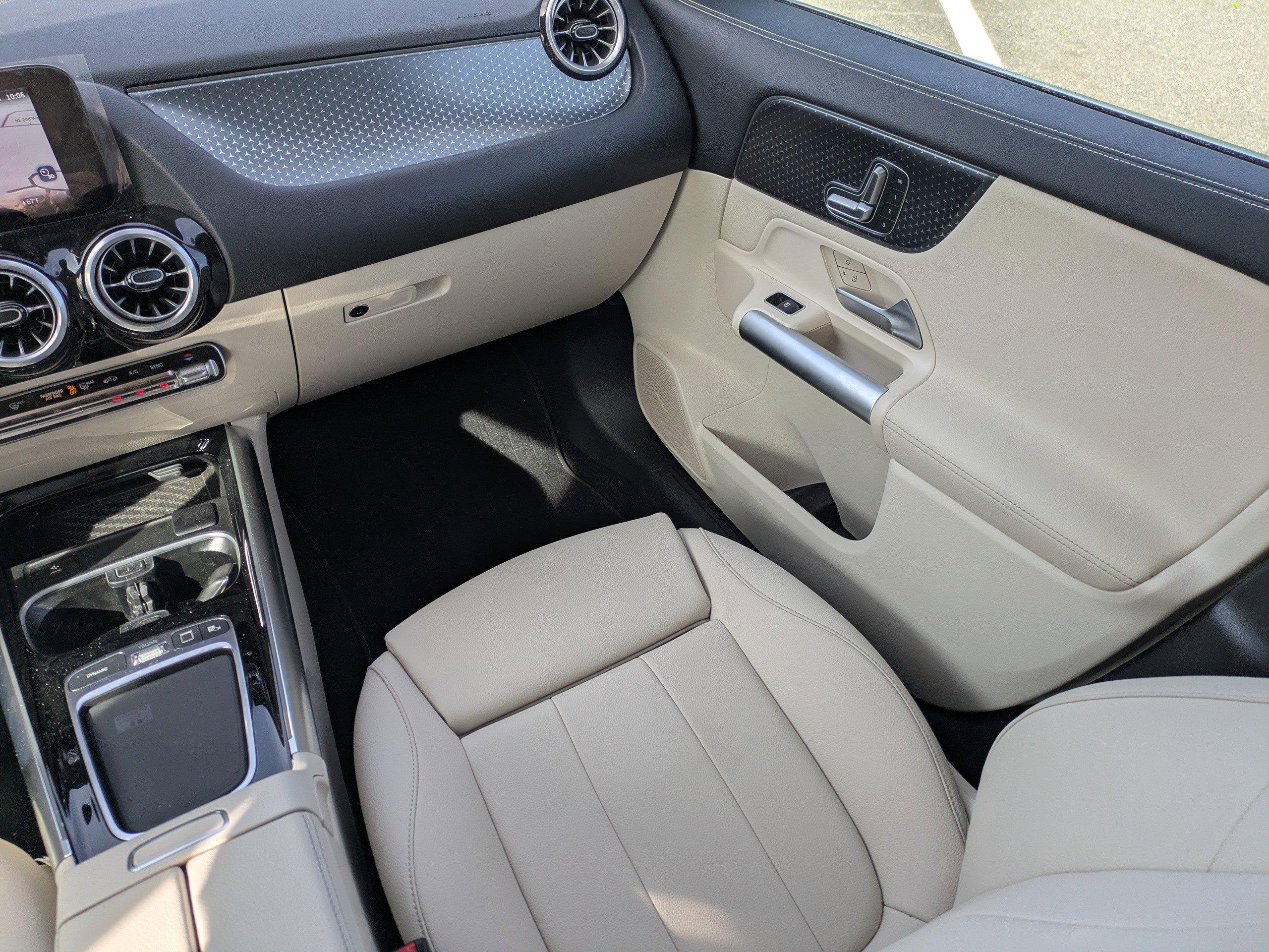 Mercedes-Benz Gla 250 Fwd Sport Utility - Thumbnail 20