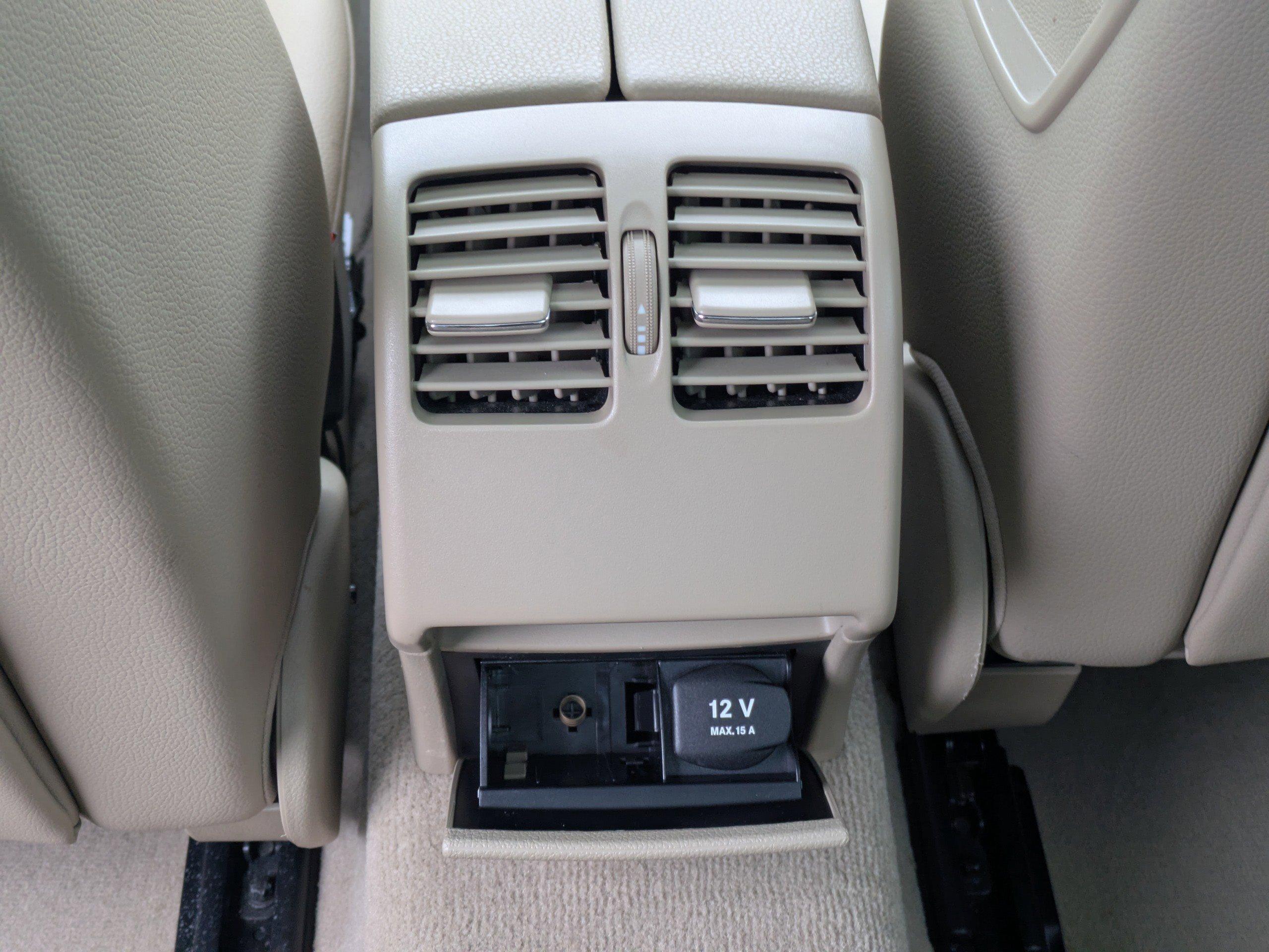 Mercedes-Benz 4Dr Car C 300 Luxury Awd - Thumbnail 16