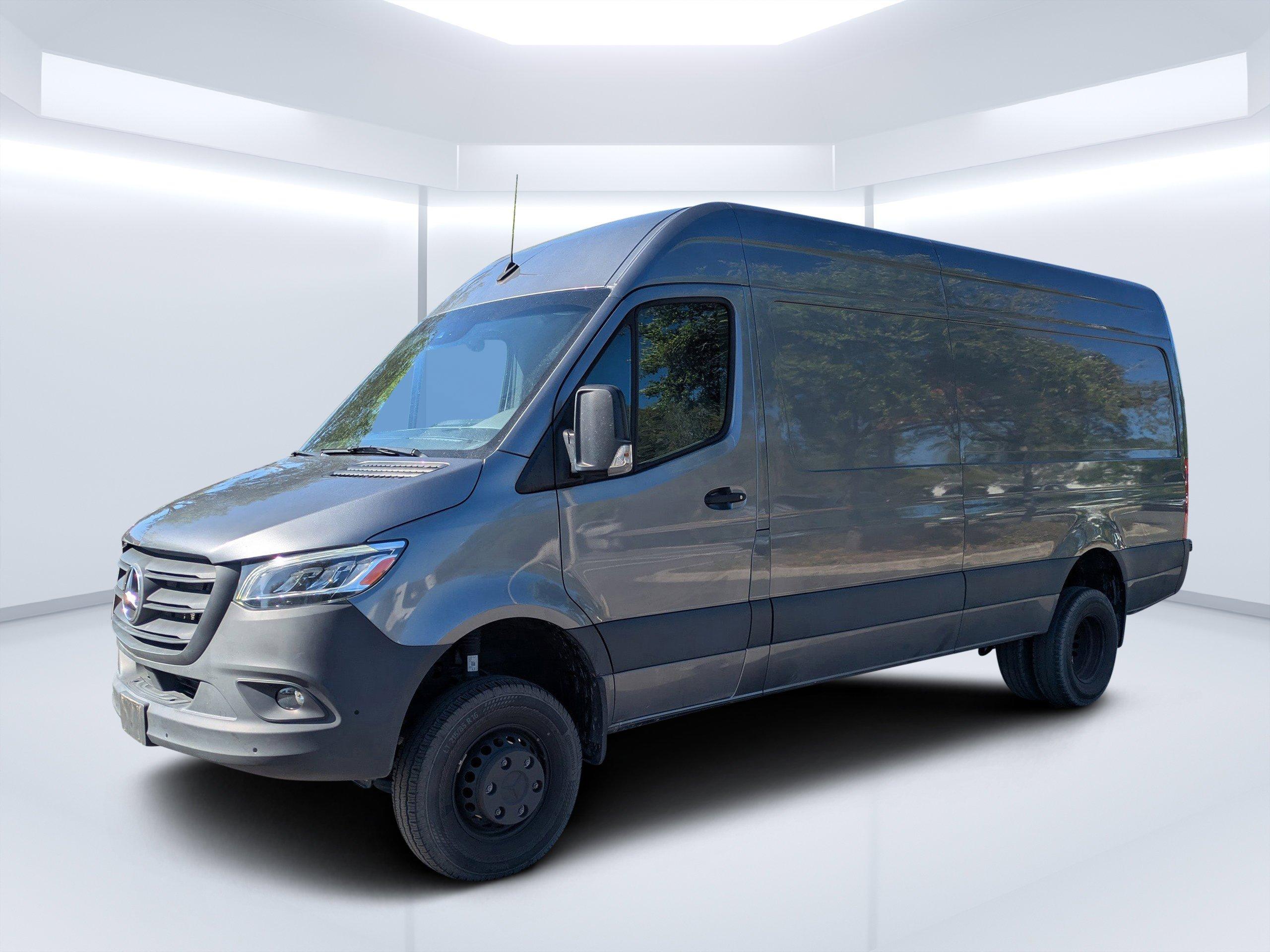 Mercedes-Benz Sprinter Cargo Van Full-Size Cargo 170 Wb Awd - Thumbnail 7