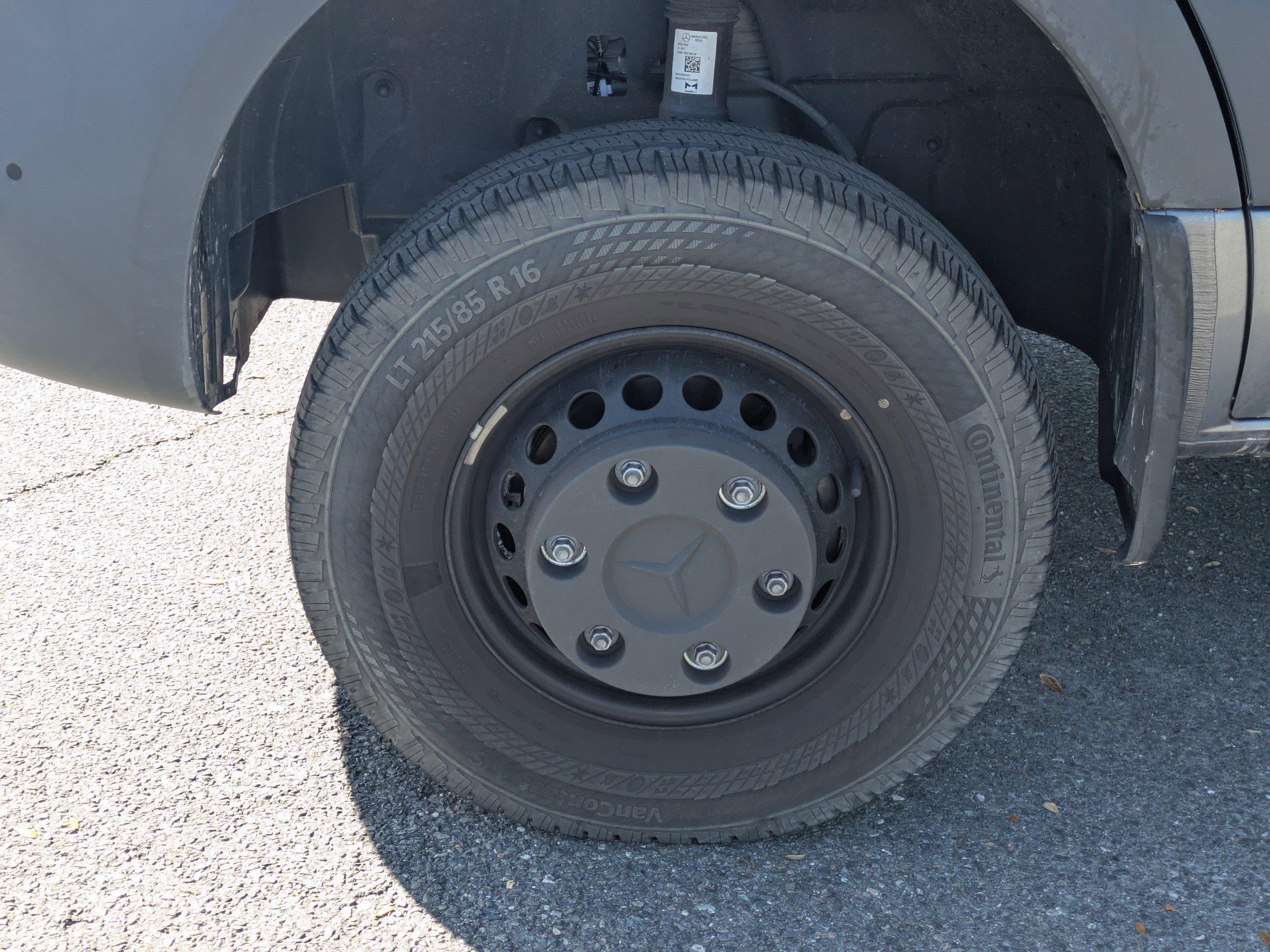 Mercedes-Benz Sprinter Cargo Van Full-Size Cargo 170 Wb Awd - Thumbnail 10