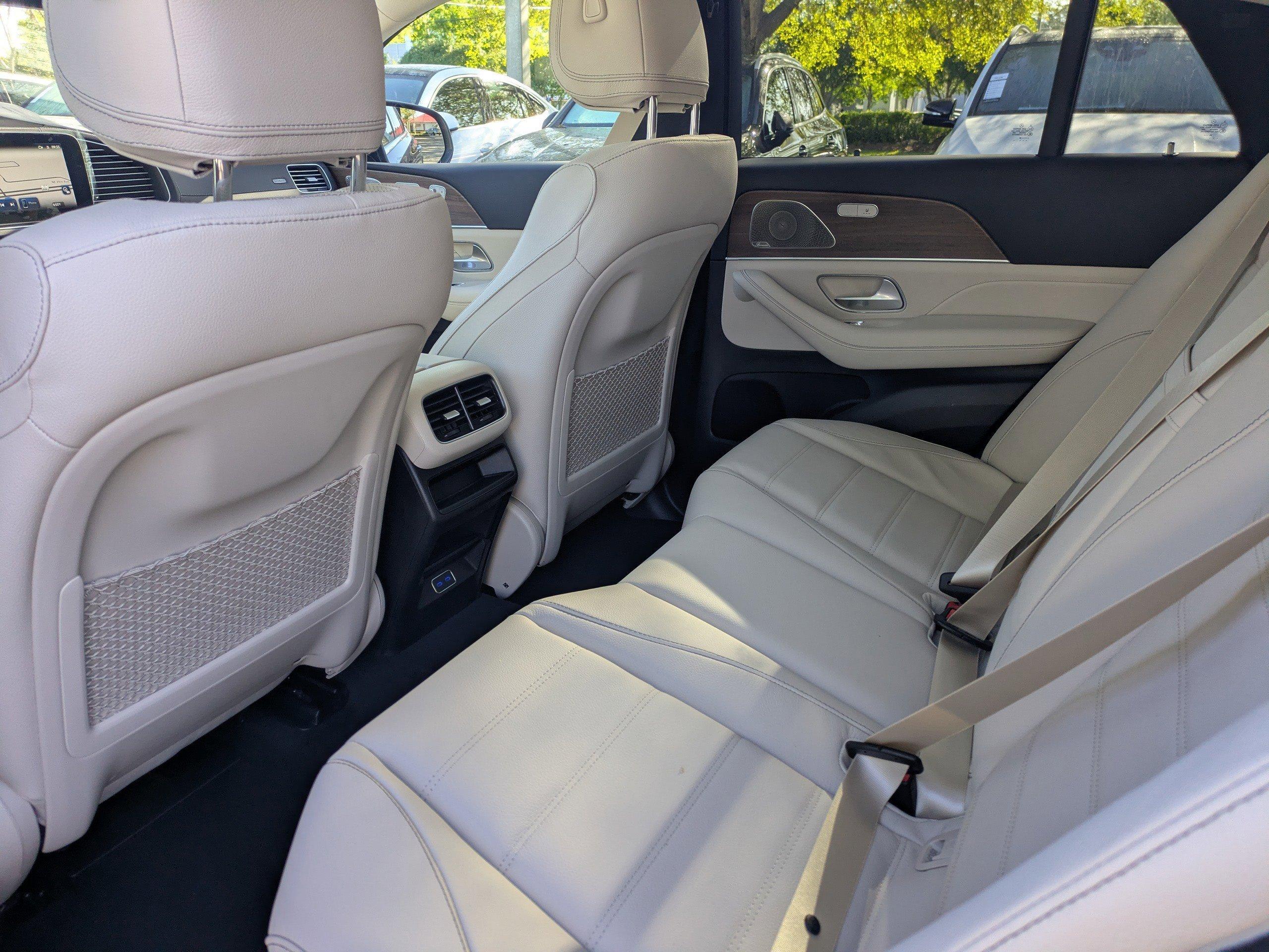 Mercedes-Benz Gle Suv 450 With Navigation & Awd - Thumbnail 16