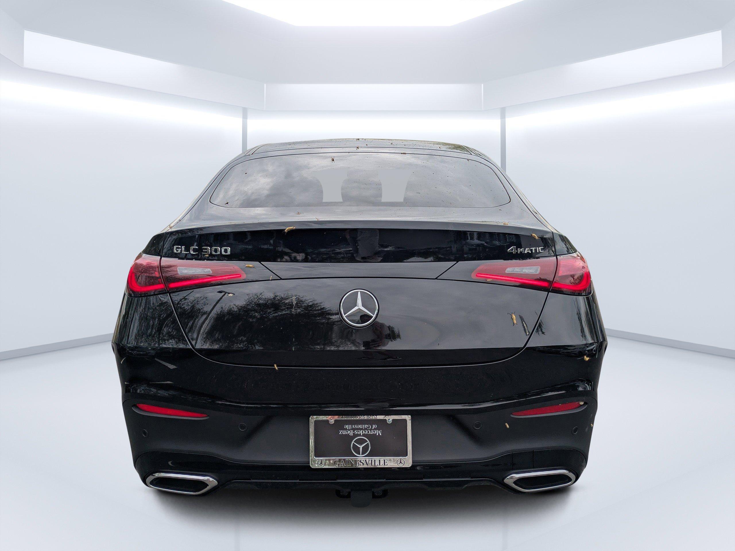 Mercedes-Benz Glc Suv 300 With Navigation & Awd - Thumbnail 5