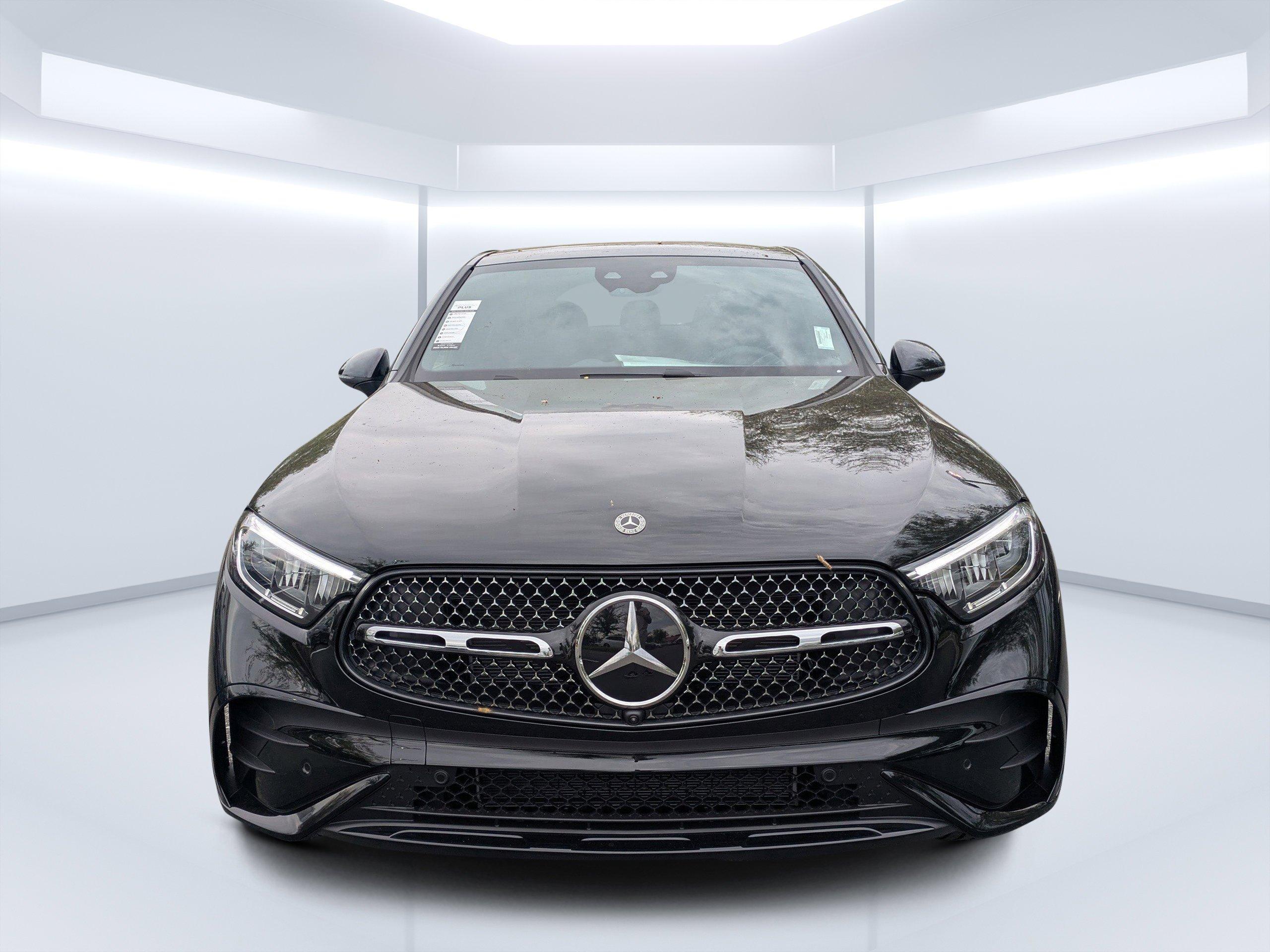 Mercedes-Benz Glc Suv 300 With Navigation & Awd - Thumbnail 8