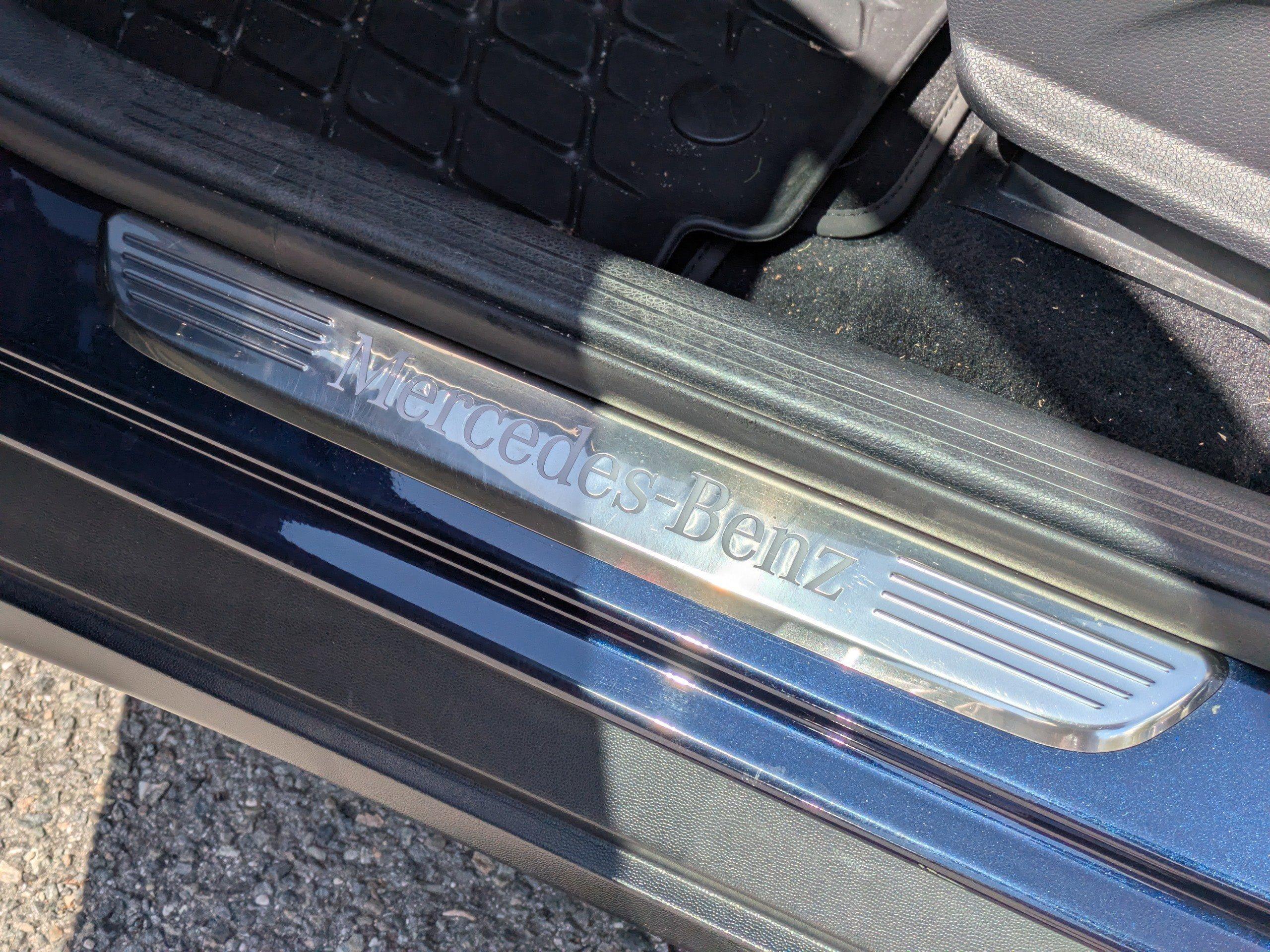 Mercedes-Benz Glc Sport Utility 300 Awd - Thumbnail 15