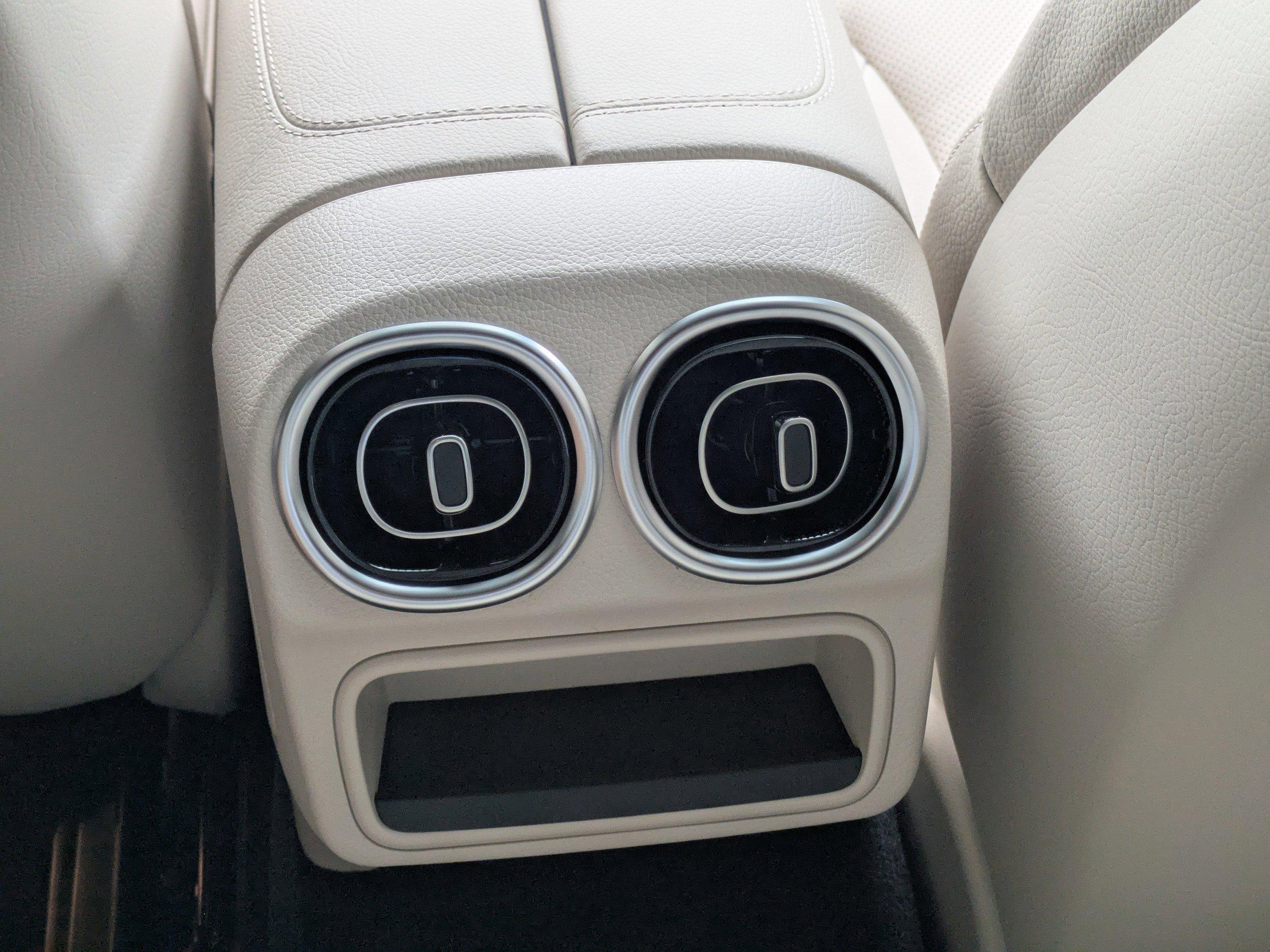 Mercedes-Benz Cle Coupe Amg® 53 4Matic®+ Coupe With Navigation & Awd - Thumbnail 17