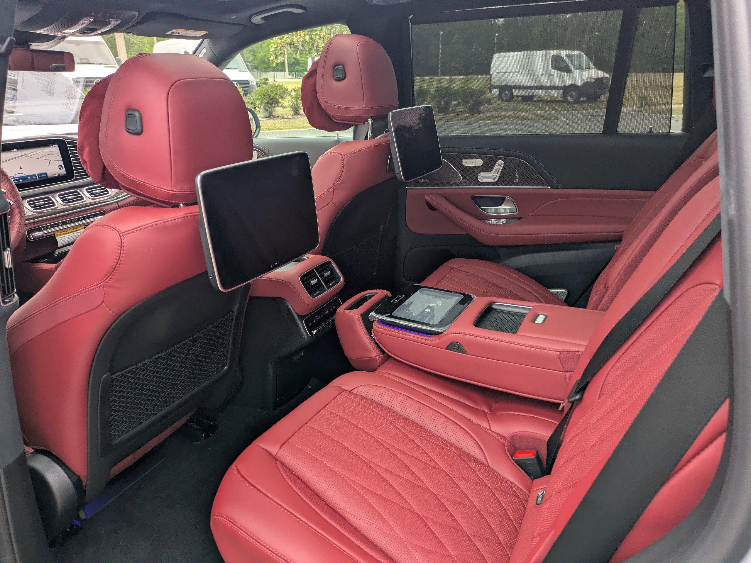 Mercedes-Benz Gls Suv Amg® 63 4Matic®+ Suv With Navigation & Awd - Thumbnail 17