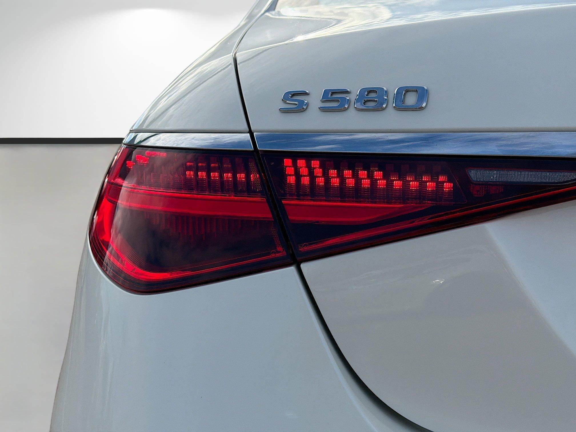 Mercedes-Benz 4Dr Car S 580 With Navigation & Awd - Thumbnail 11