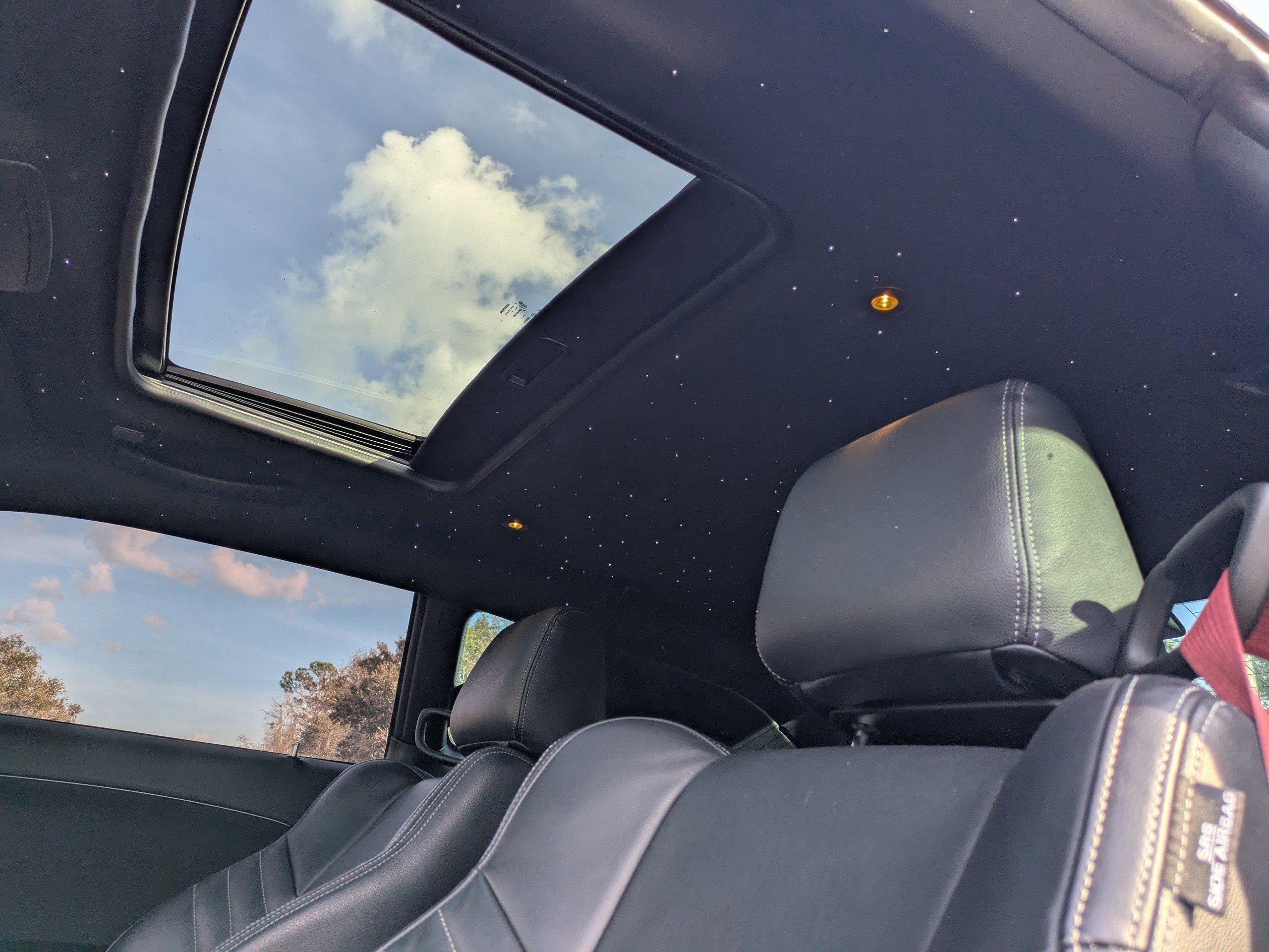 Dodge Challenger Srt Hellcat Rwd 2Dr Car - Thumbnail 5