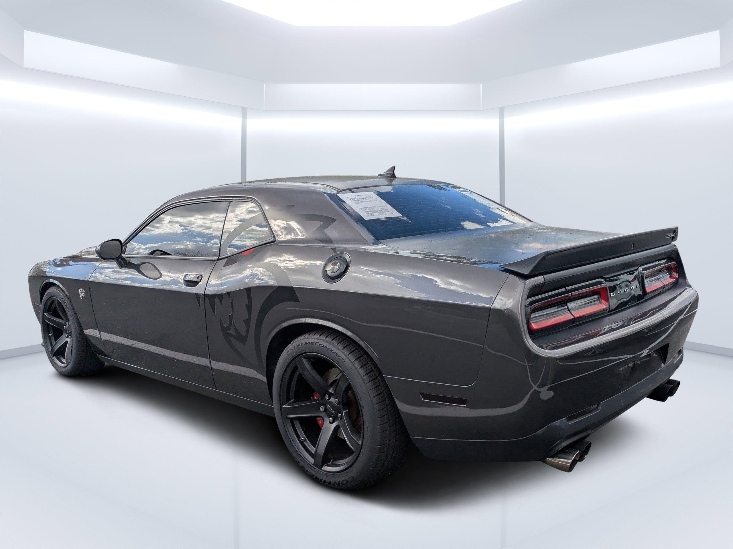 Dodge Challenger Srt Hellcat Rwd 2Dr Car - Thumbnail 8