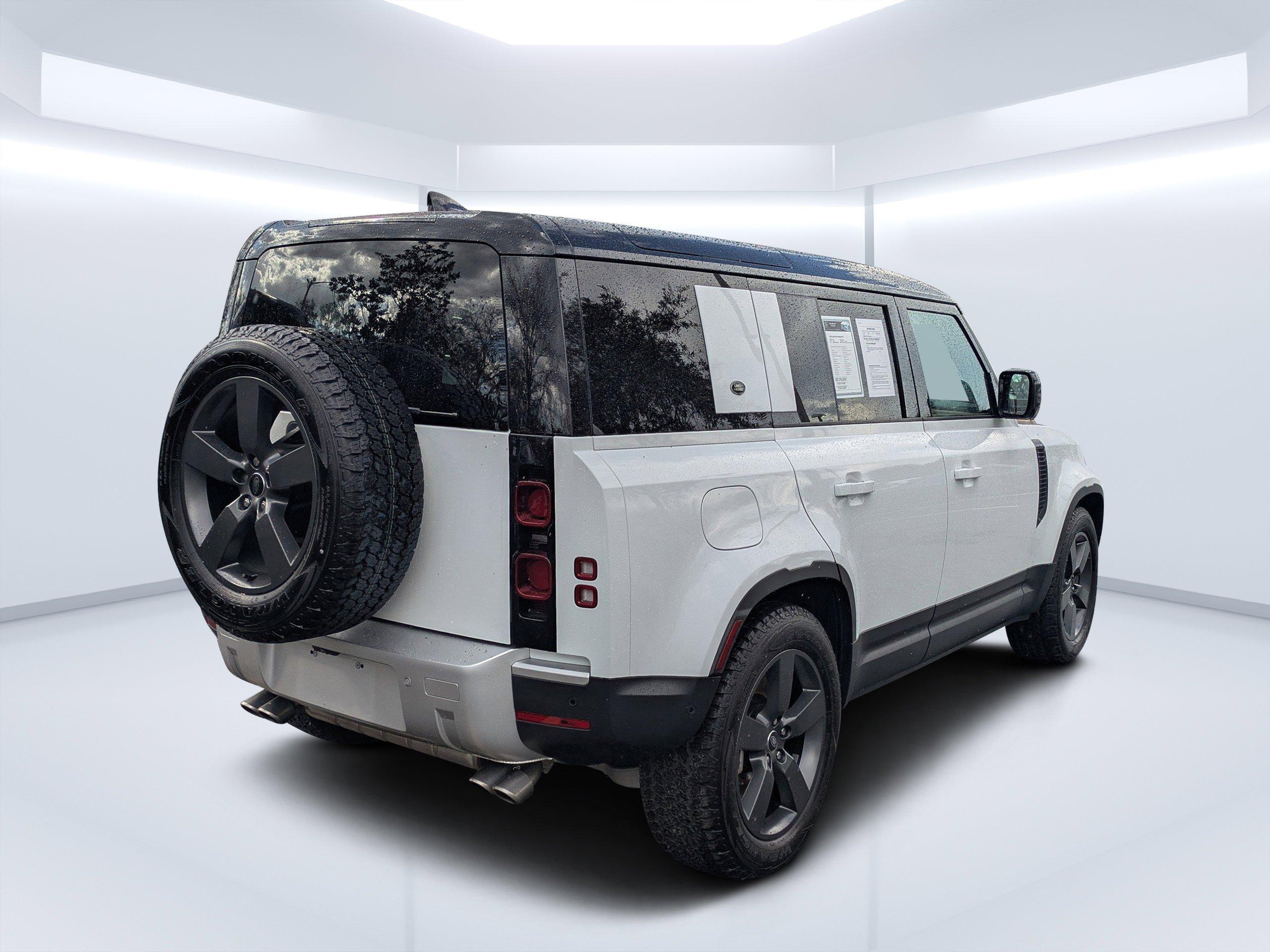 Land Rover Defender Sport Utility Se With Navigation & Awd - Thumbnail 7