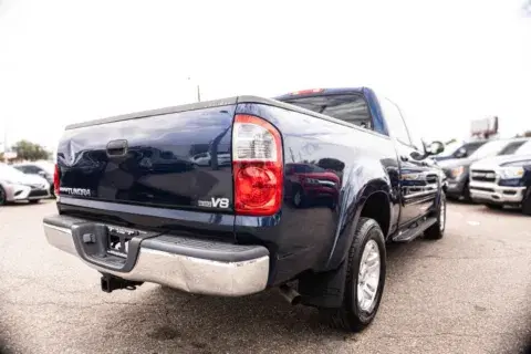 Toyota Tundra Double Cab Sr5 Pickup 4D 6 1/2 Ft - Thumbnail 6