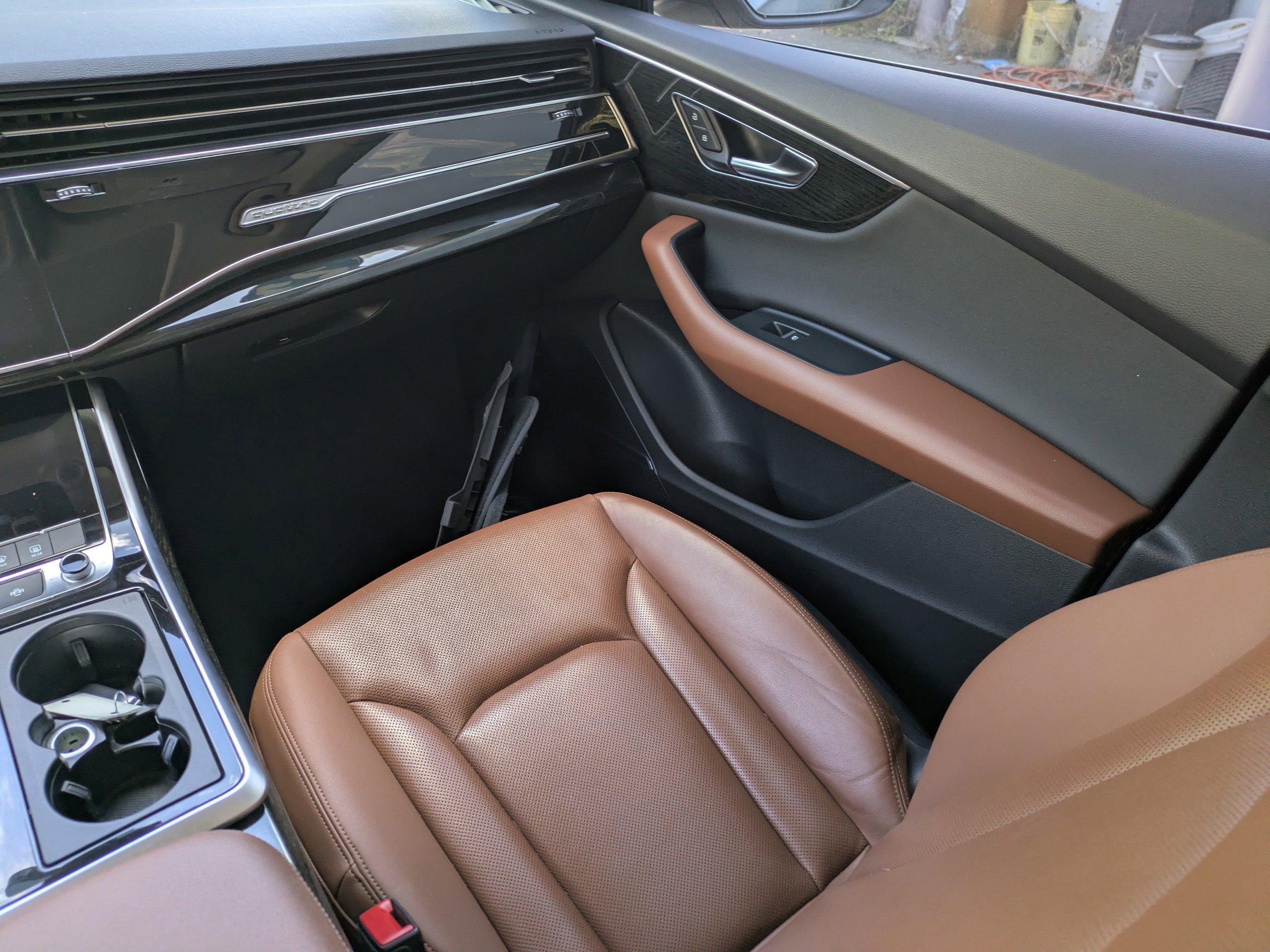 Audi Q8 Sport Utility Premium Plus With Navigation & Awd - Thumbnail 10