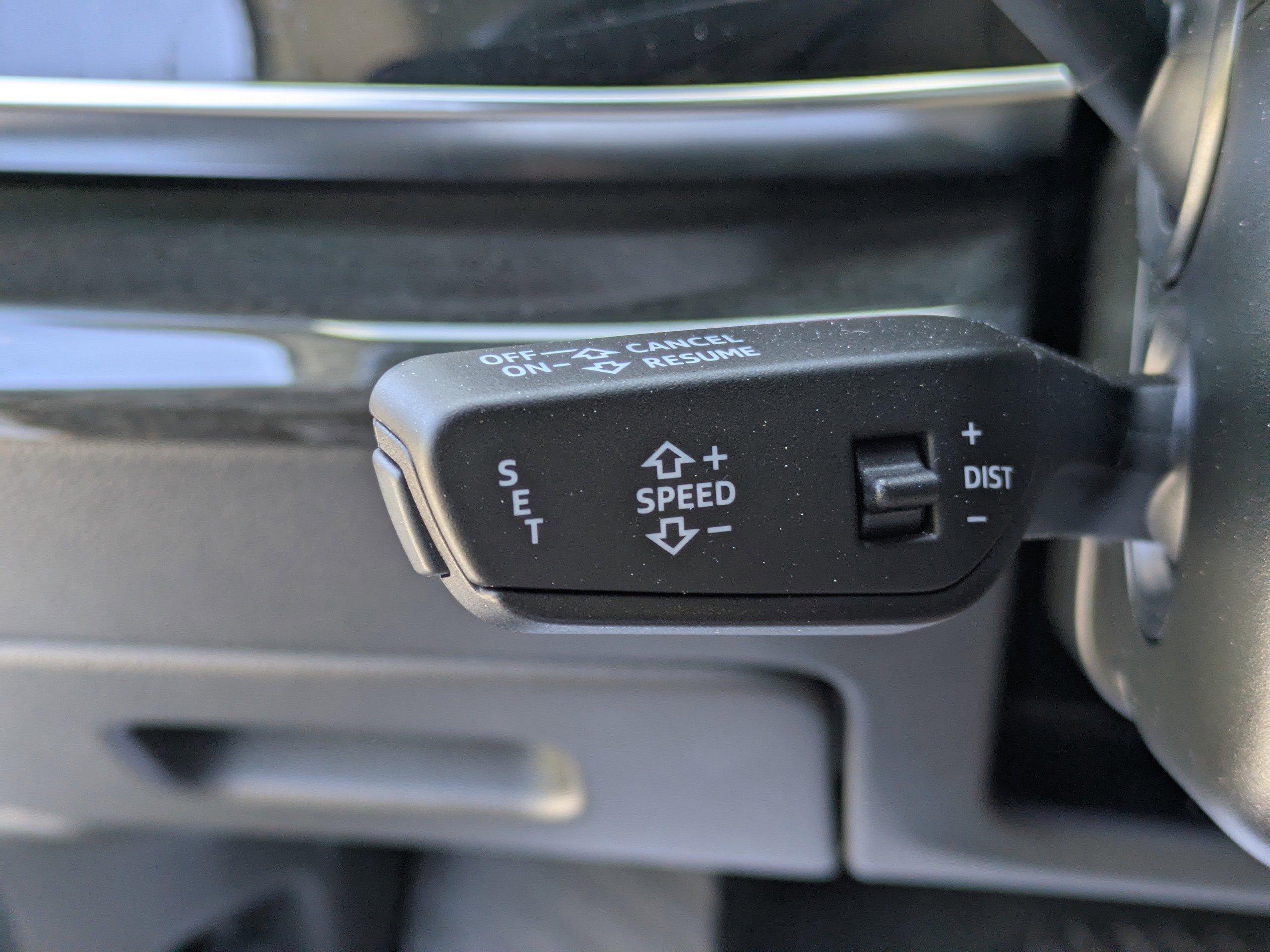 Audi Q8 Sport Utility Premium Plus With Navigation & Awd - Thumbnail 19