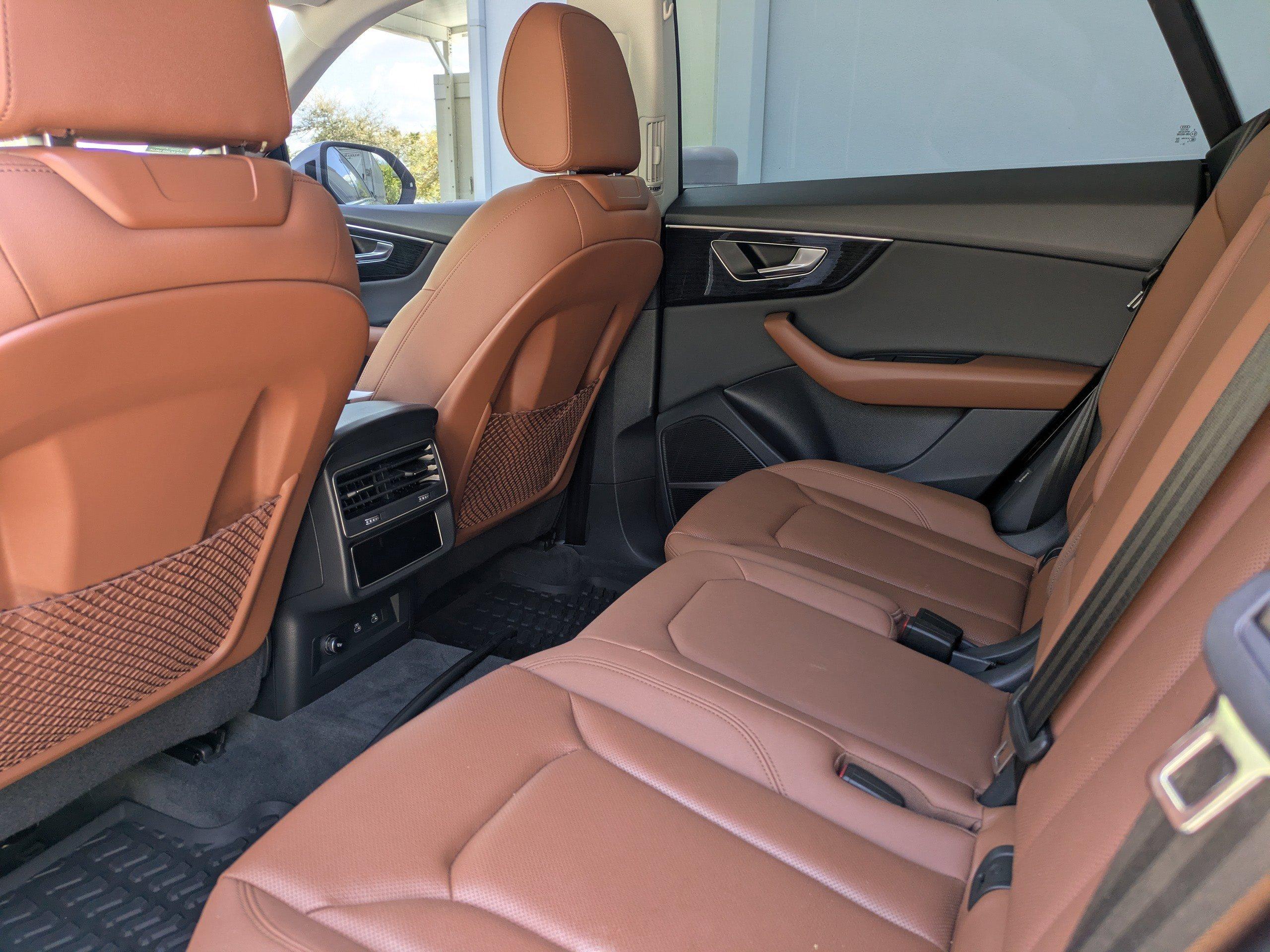 Audi Q8 Sport Utility Premium Plus With Navigation & Awd - Thumbnail 6