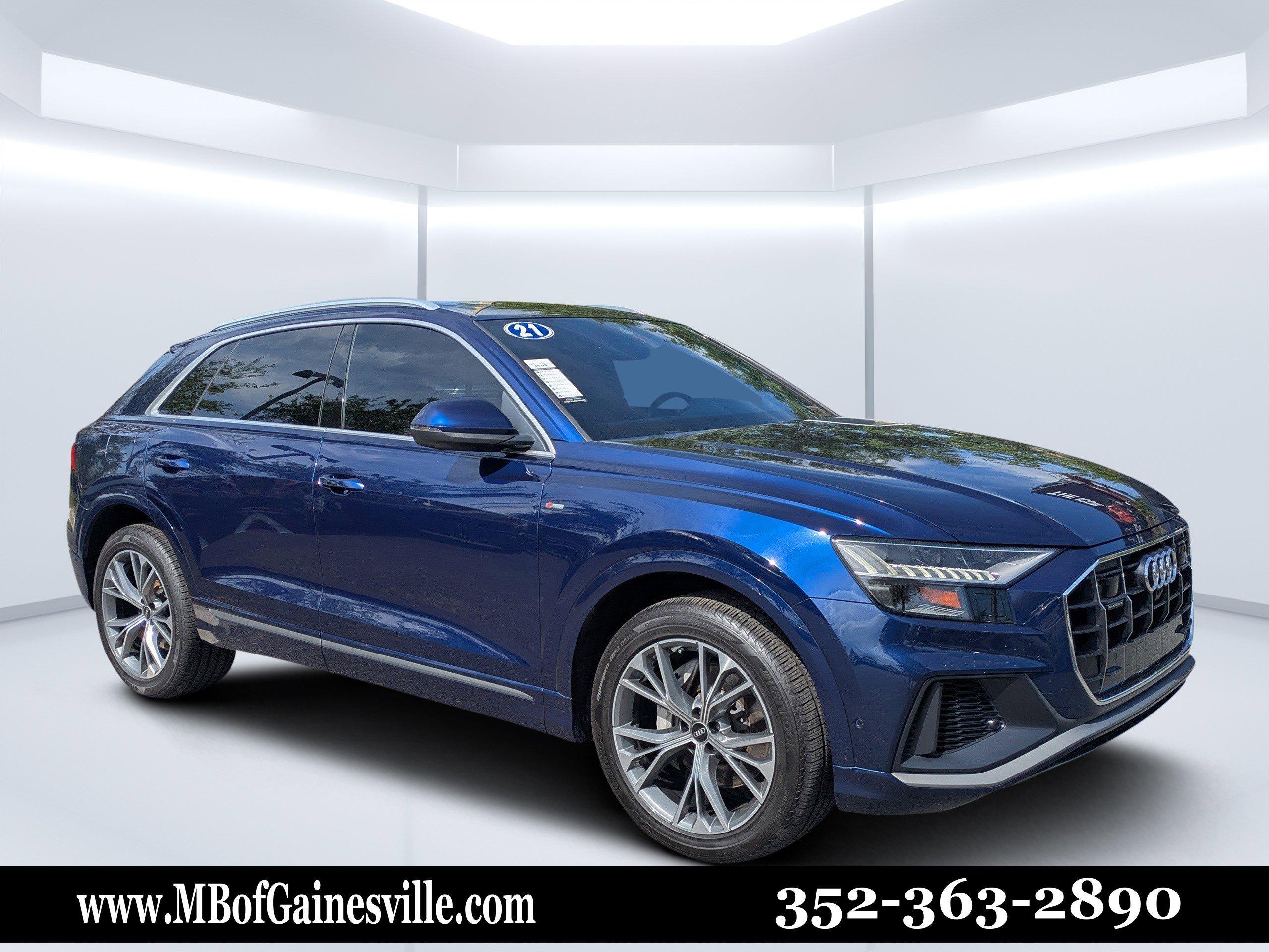 Audi Q8 Sport Utility Premium Plus With Navigation & Awd - Thumbnail 2