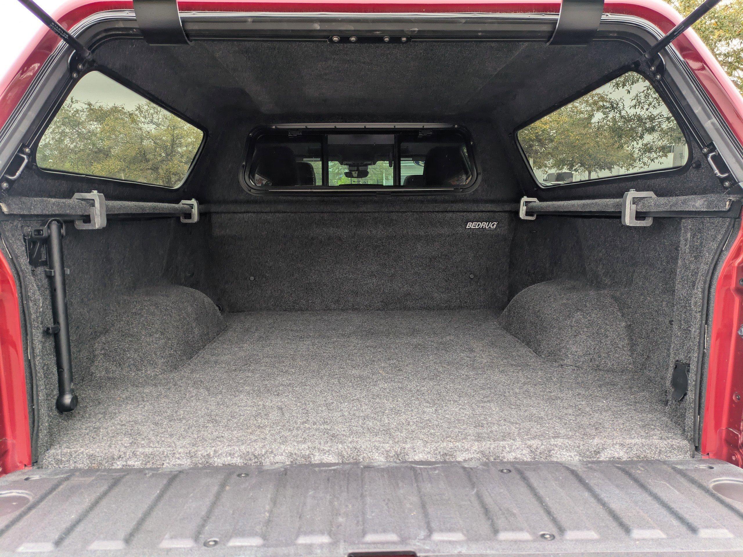 Gmc Sierra 1500 Crew Cab Pickup Denali With Navigation & 4Wd - Thumbnail 14