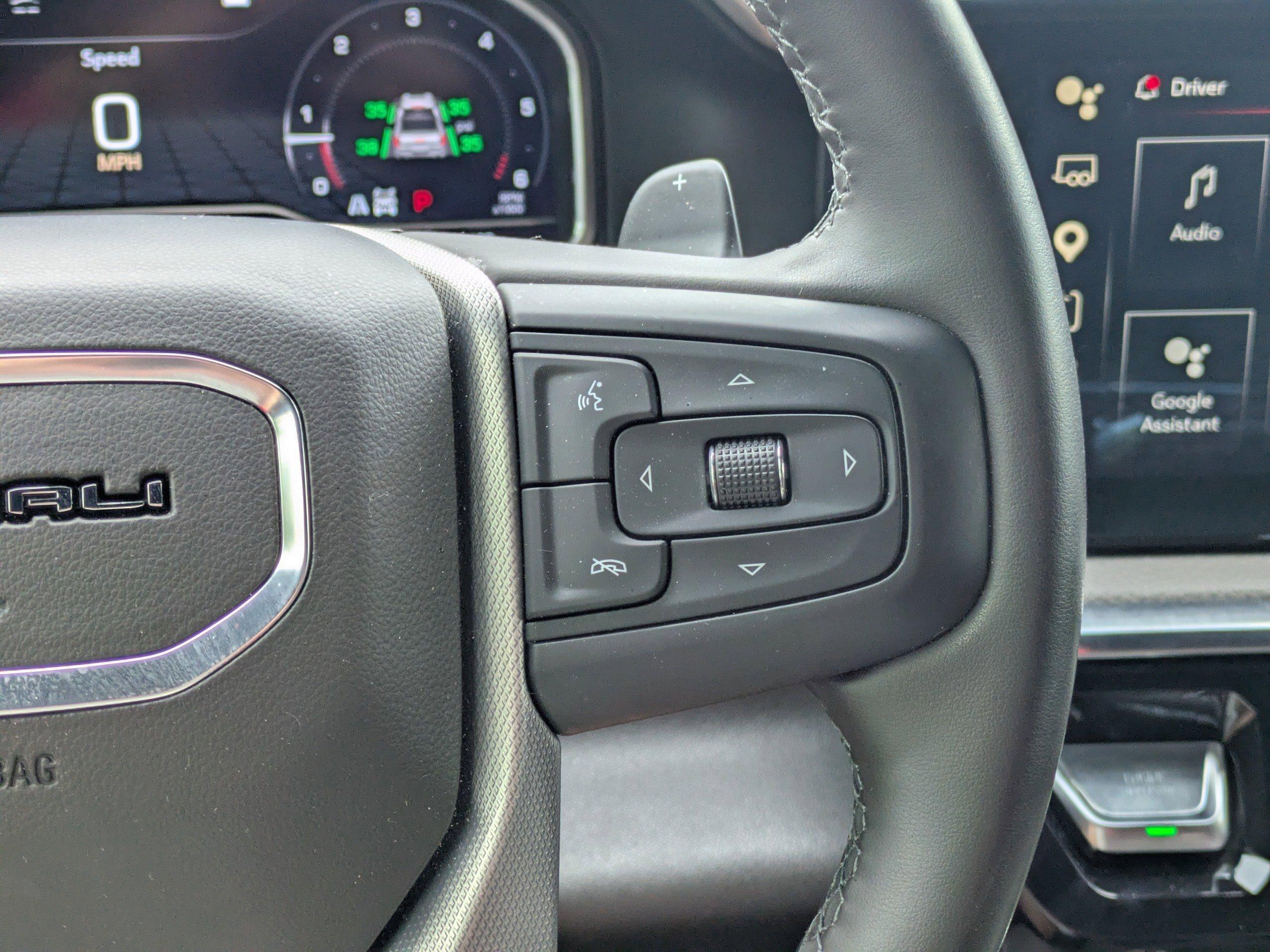 Gmc Sierra 1500 Crew Cab Pickup Denali With Navigation & 4Wd - Thumbnail 20