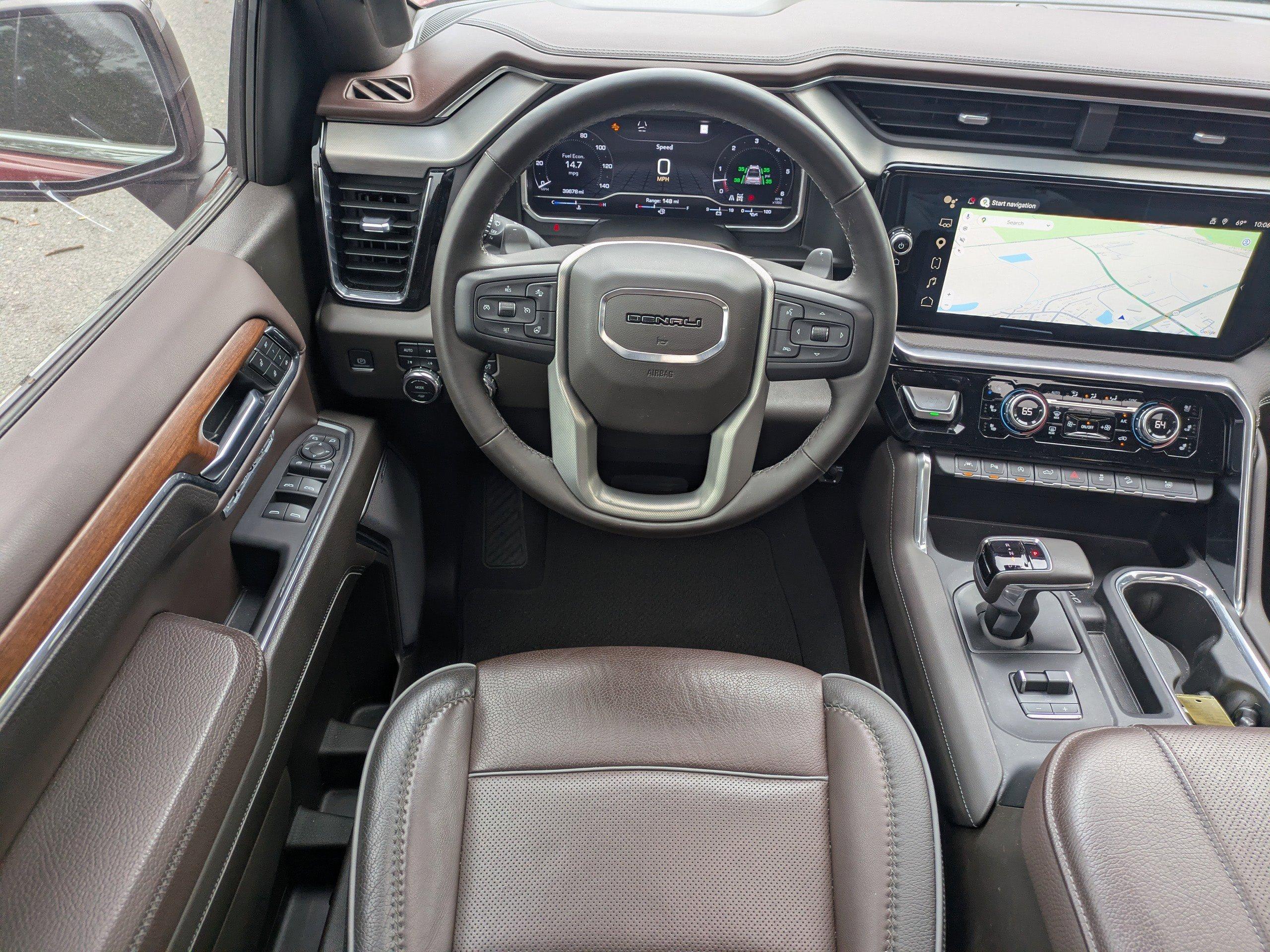 Gmc Sierra 1500 Crew Cab Pickup Denali With Navigation & 4Wd - Thumbnail 18