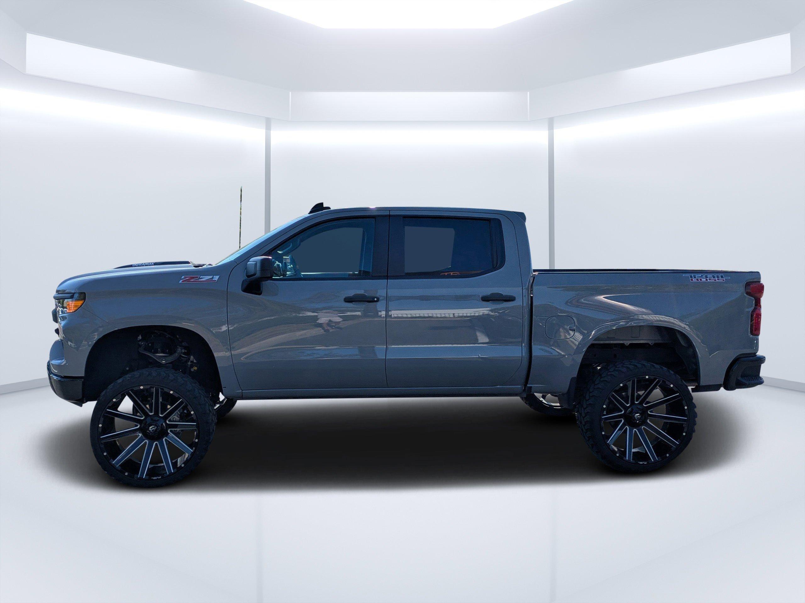 Chevrolet Silverado 1500 Crew Cab Pickup Custom Trail Boss With Navigation & 4Wd - Thumbnail 7