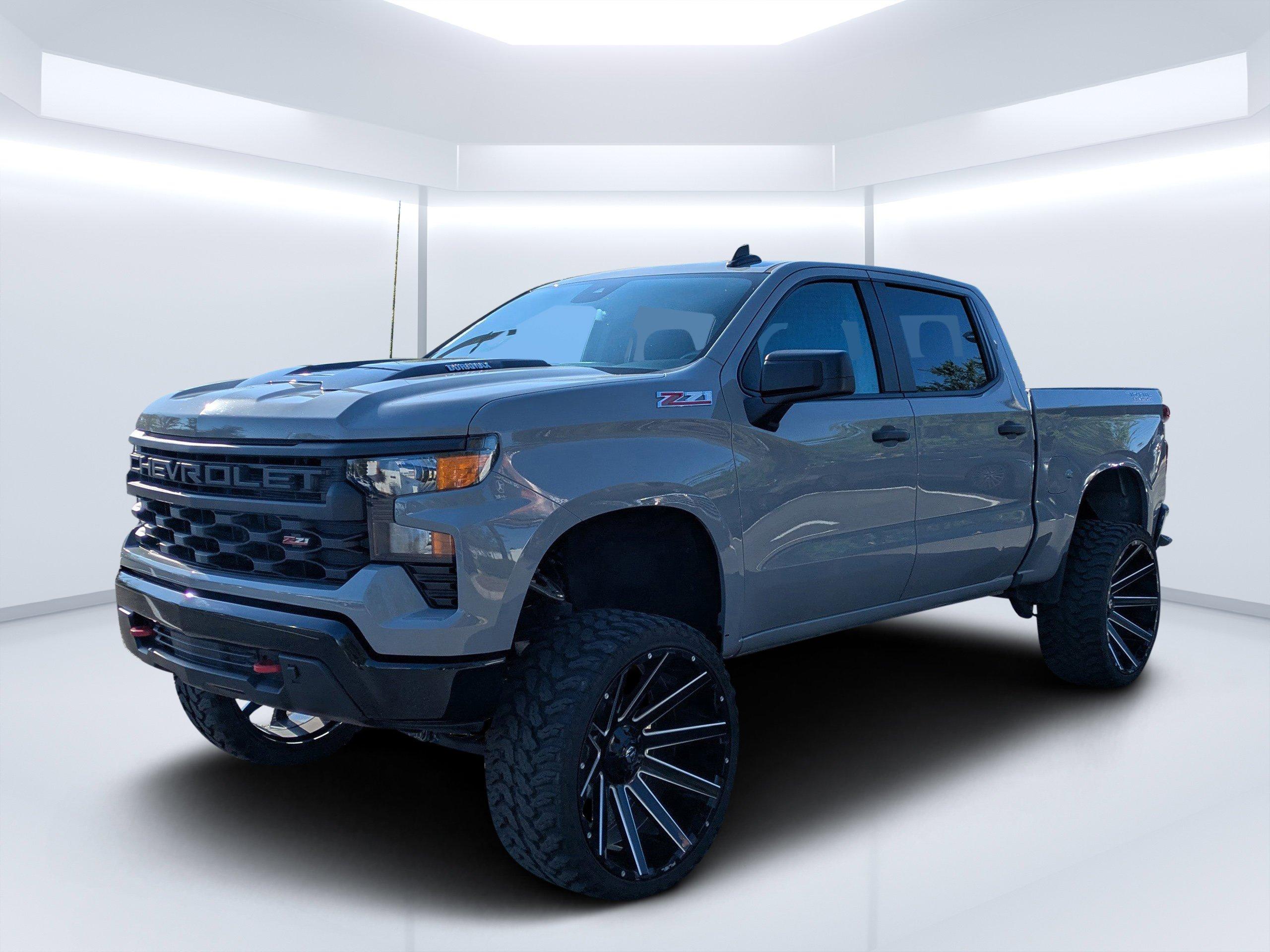 Chevrolet Silverado 1500 Crew Cab Pickup Custom Trail Boss With Navigation & 4Wd - Thumbnail 8