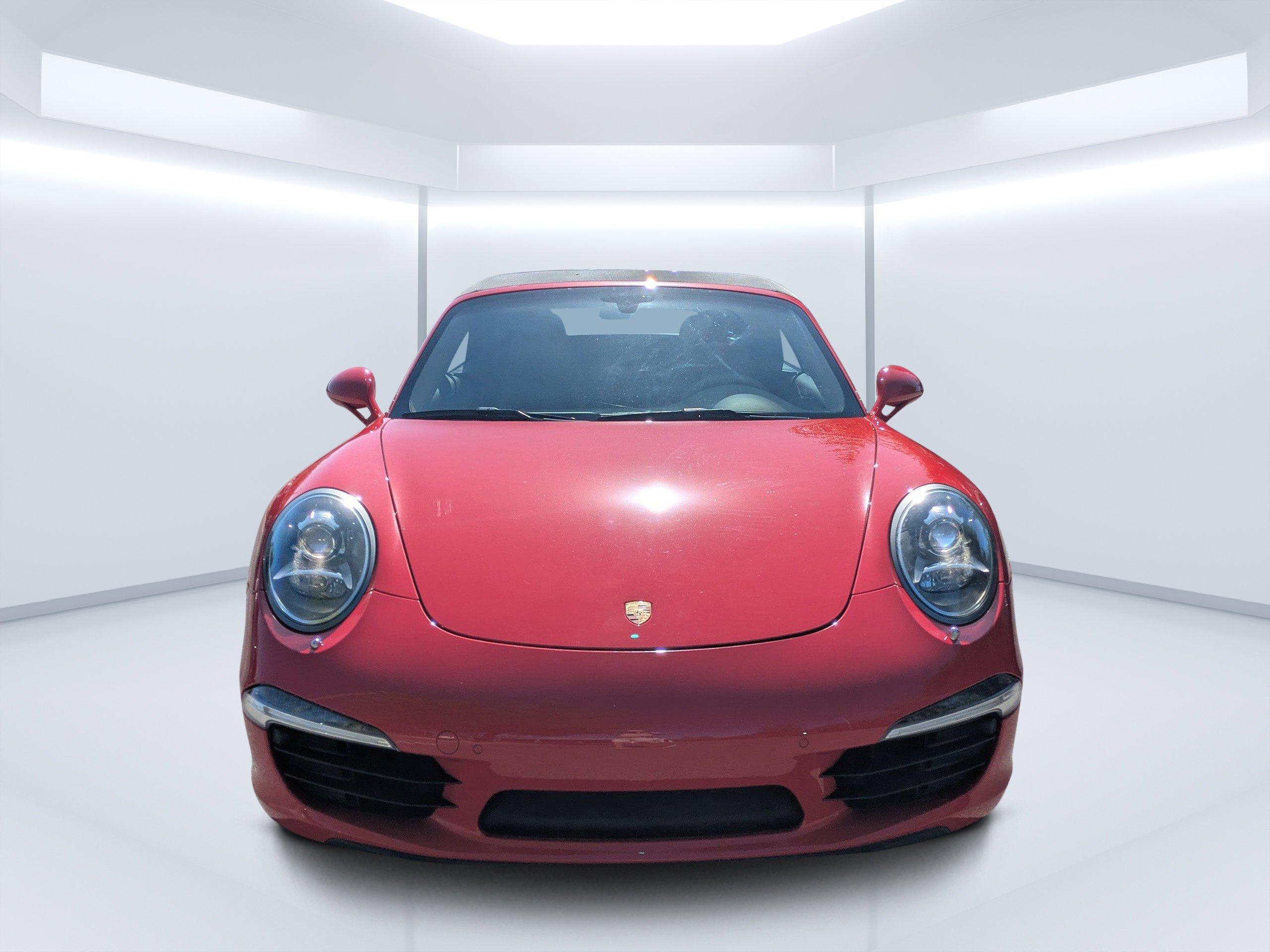 Porsche 911 Convertible Carrera With Navigation - Thumbnail 12